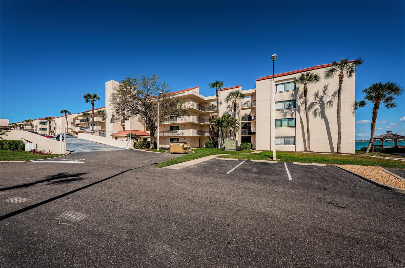 Image 2 of 42 For 5541 Puerta Del Sol Boulevard S 414