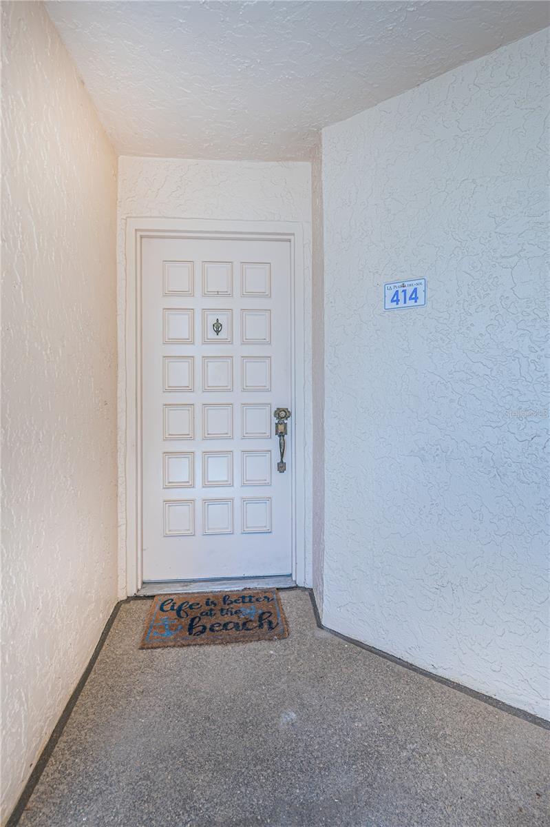 Image 3 of 42 For 5541 Puerta Del Sol Boulevard S 414