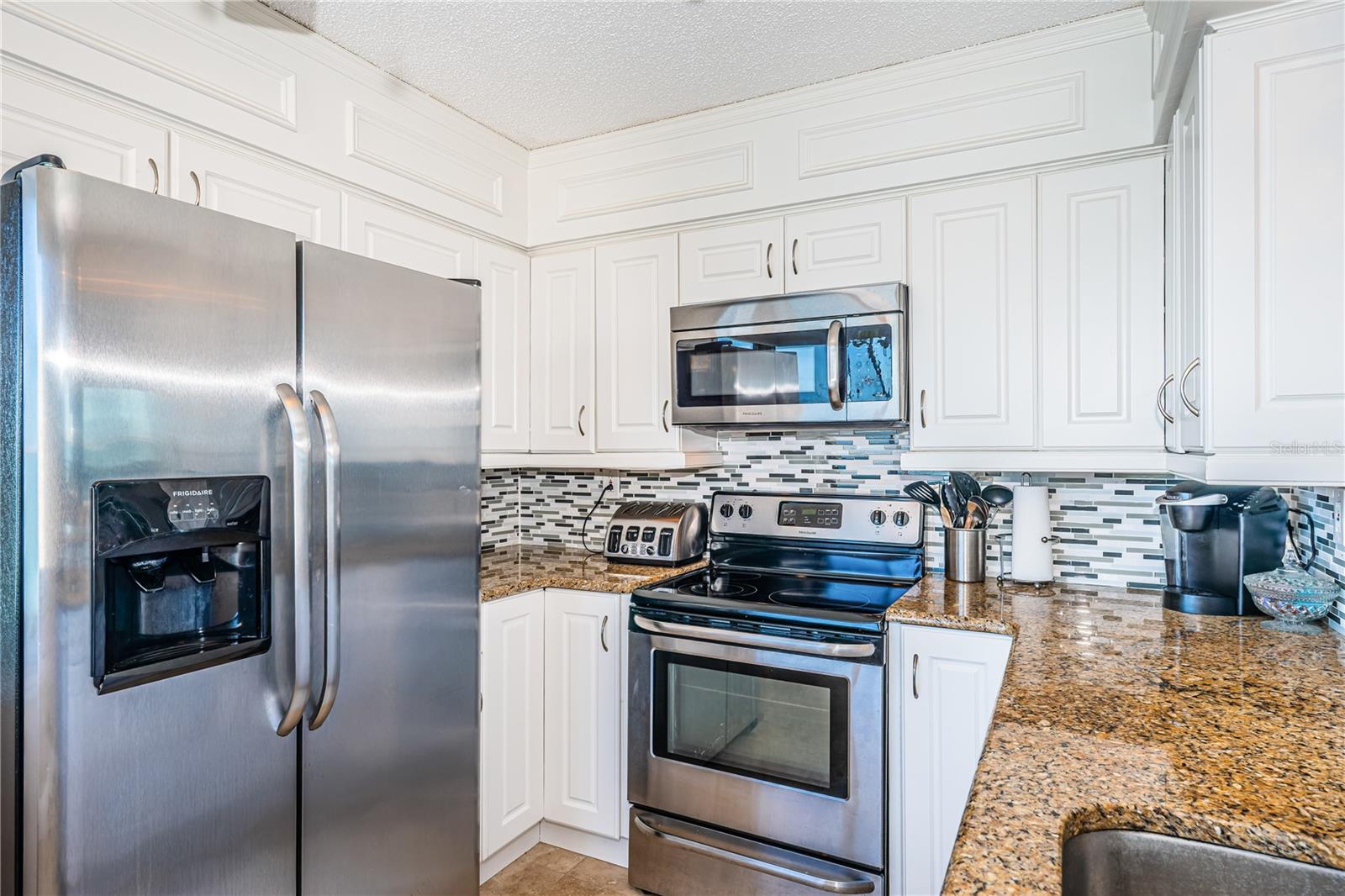 Image 8 of 42 For 5541 Puerta Del Sol Boulevard S 414