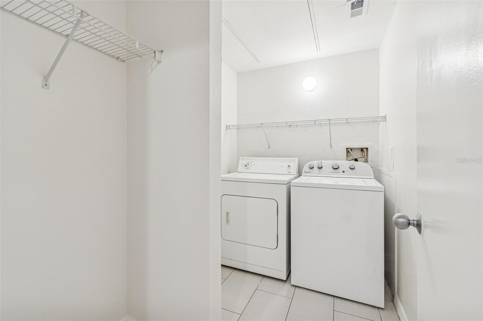 Image 27 of 35 For 501 Moody Avenue 1112