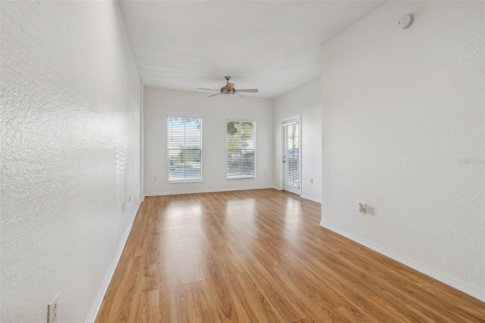 Image 9 of 35 For 501 Moody Avenue 1112