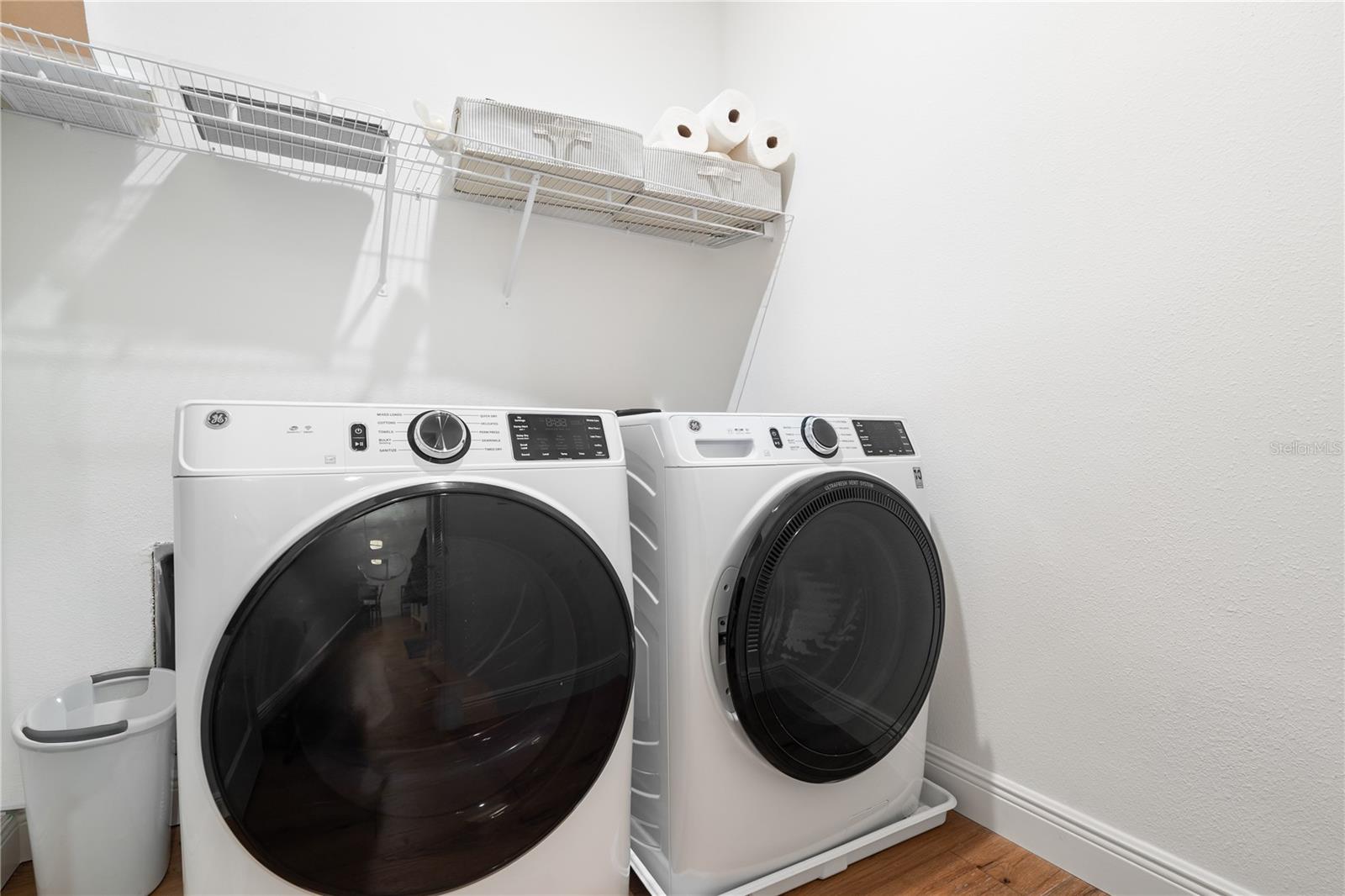 Listing photo id 22 for 644 3rd Avenue S 303