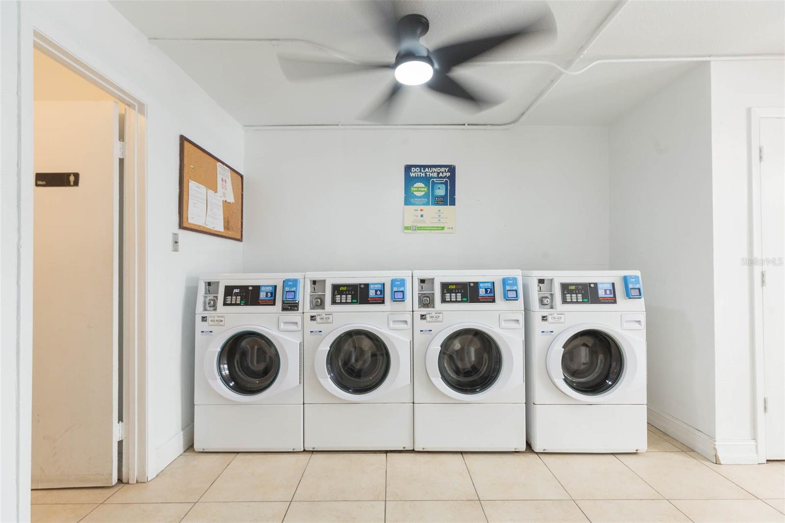 Image 15 of 21 For 5221 Bayshore Boulevard 19