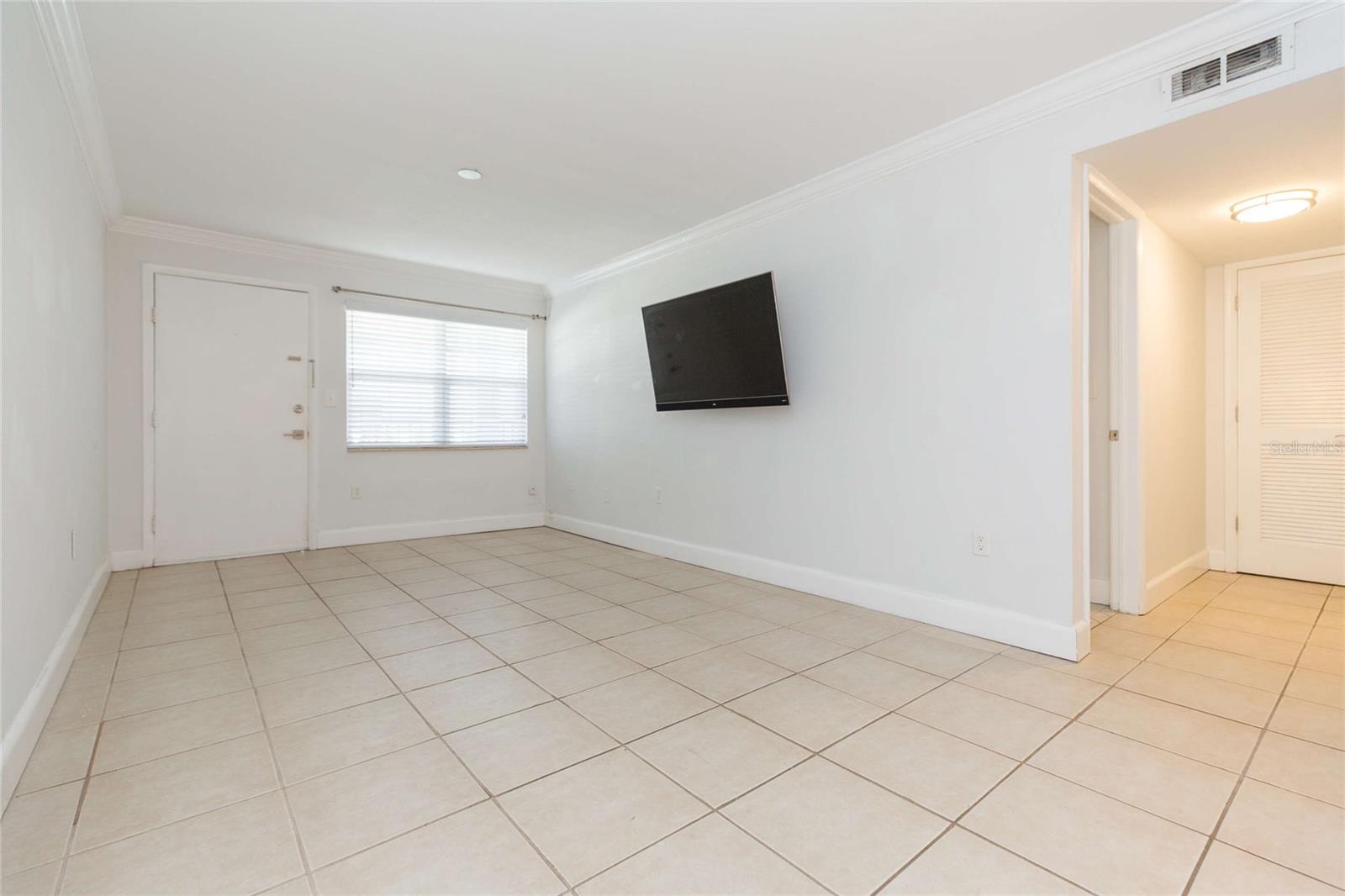 Image 6 of 21 For 5221 Bayshore Boulevard 19