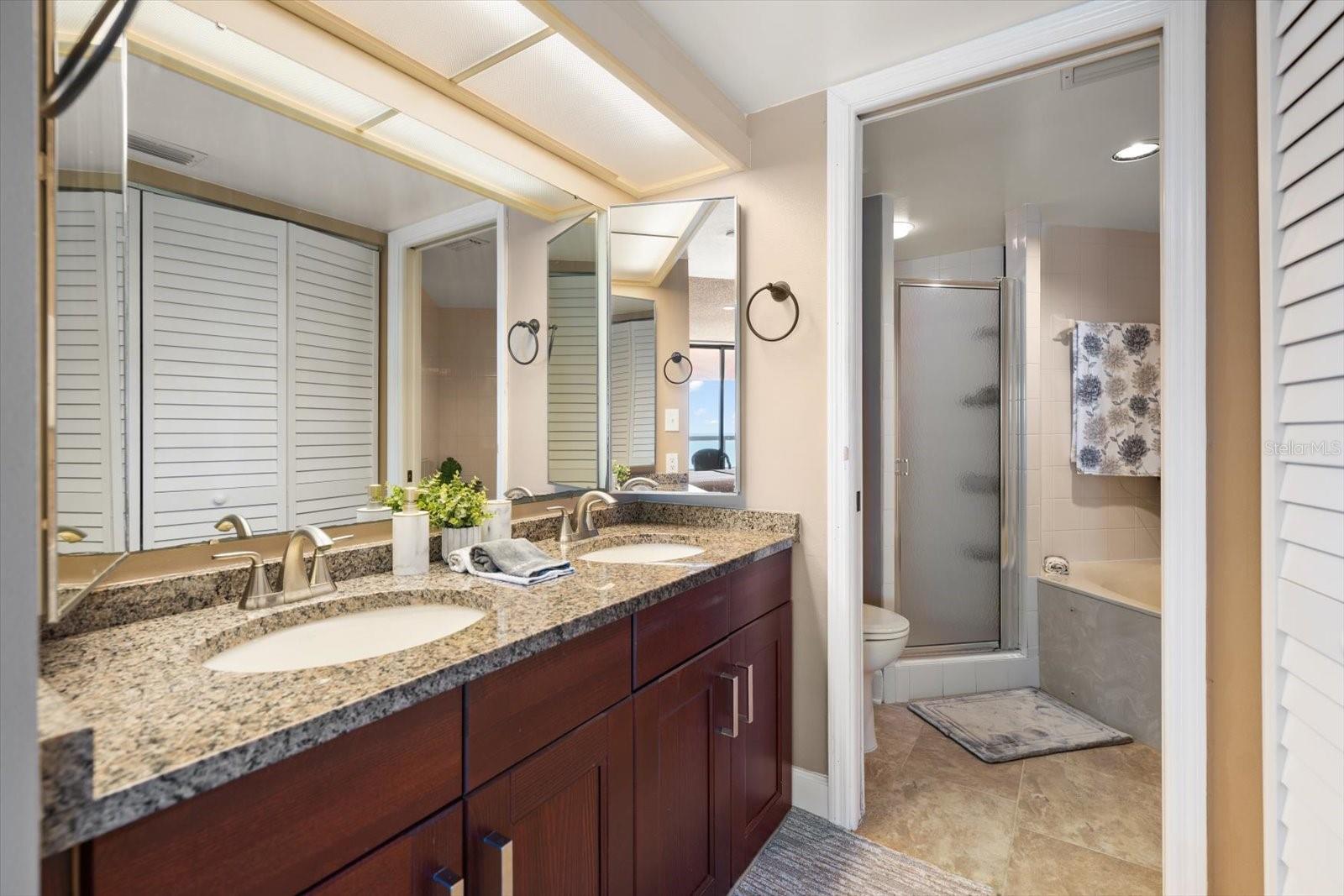 Image 19 of 39 For 1310 Gulf Boulevard 10b