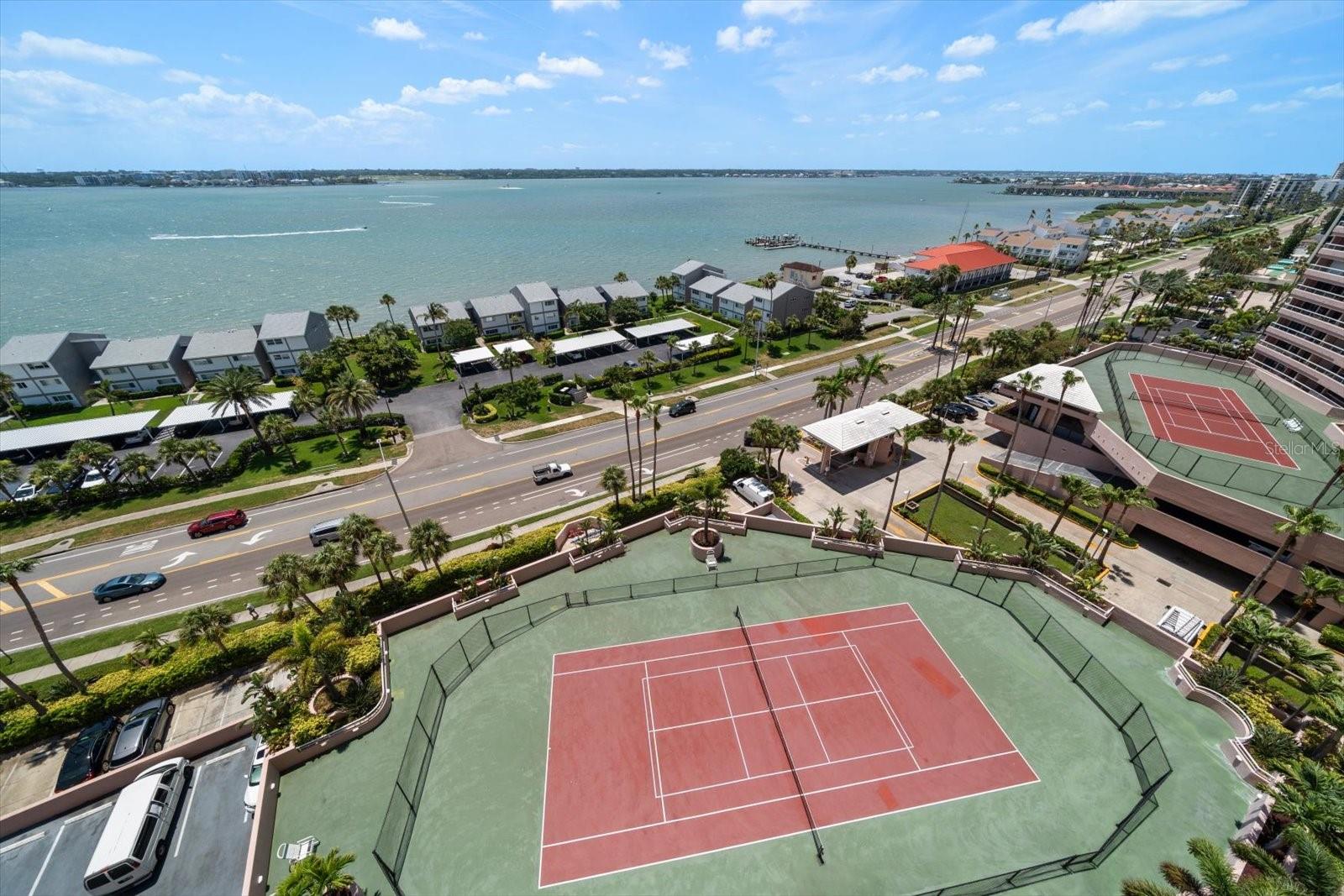 Image 37 of 39 For 1310 Gulf Boulevard 10b