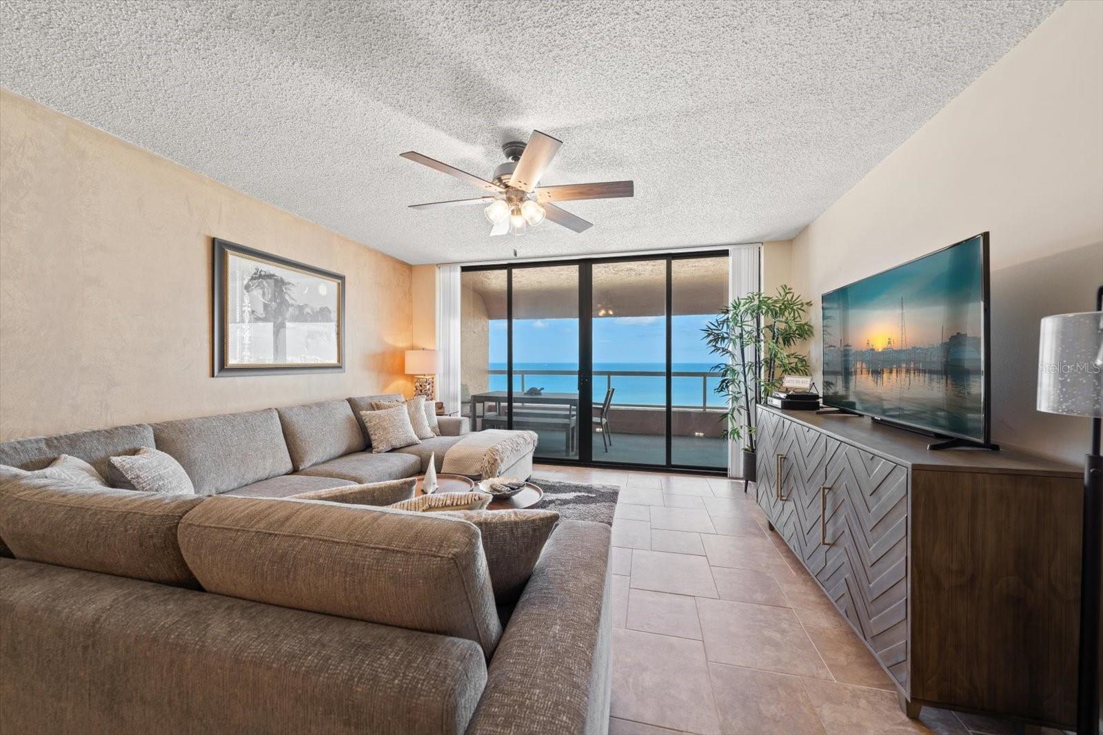 Image 9 of 39 For 1310 Gulf Boulevard 10b