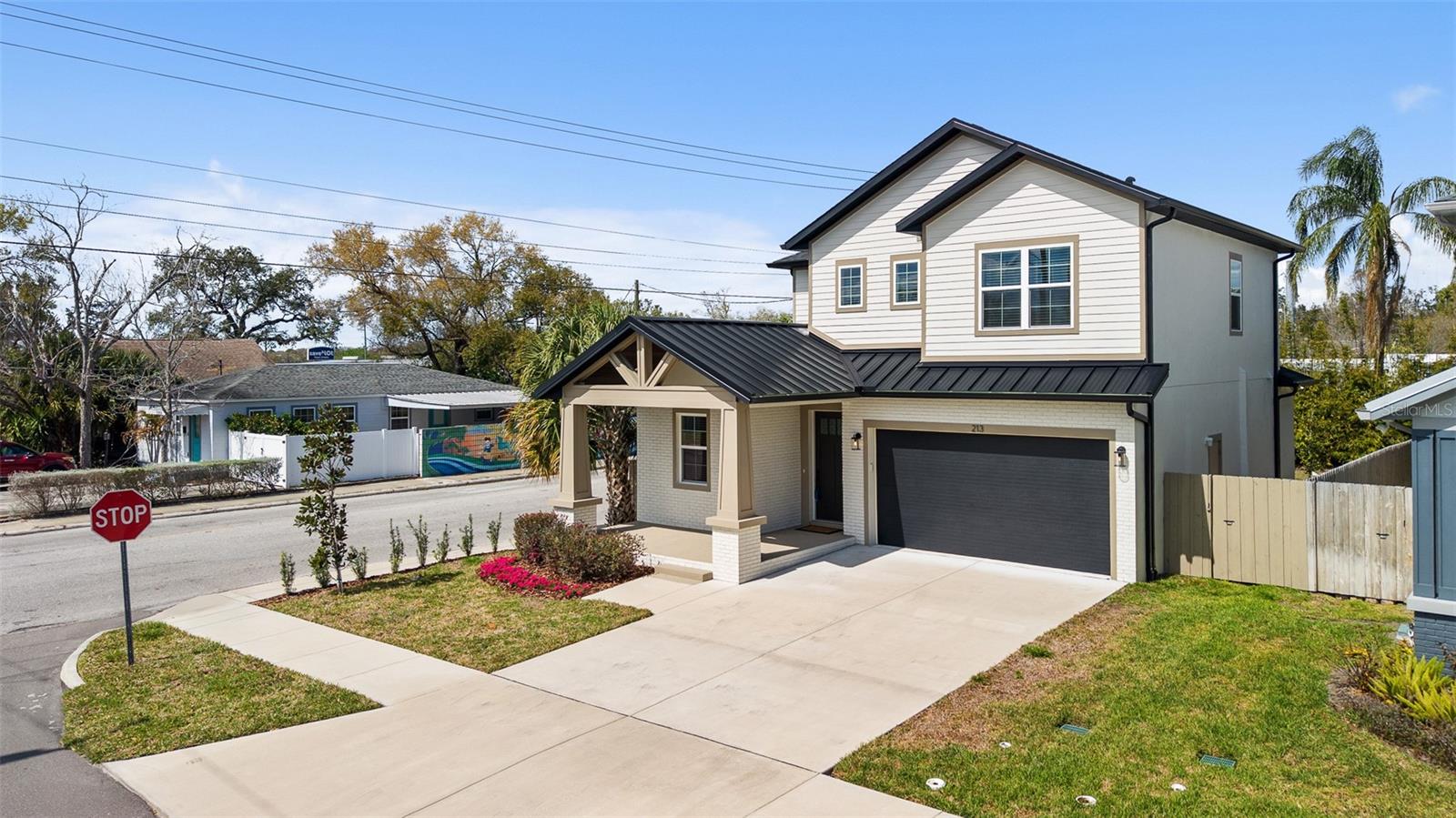 Image 2 of 41 For 213 Giddens Avenue