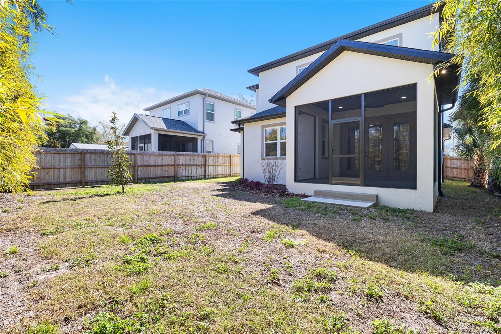 Image 34 of 41 For 213 Giddens Avenue