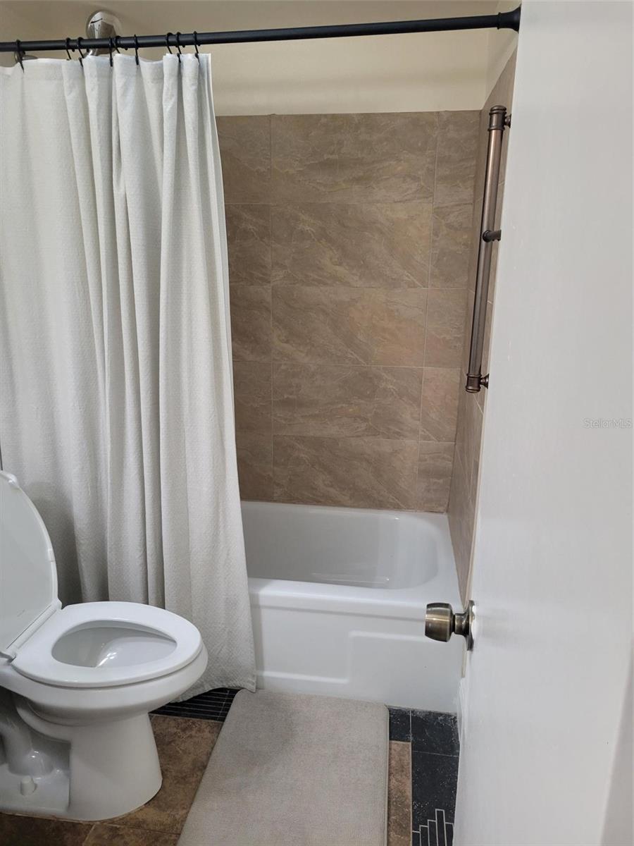 Listing photo id 13 for 10032 65th Avenue N 8