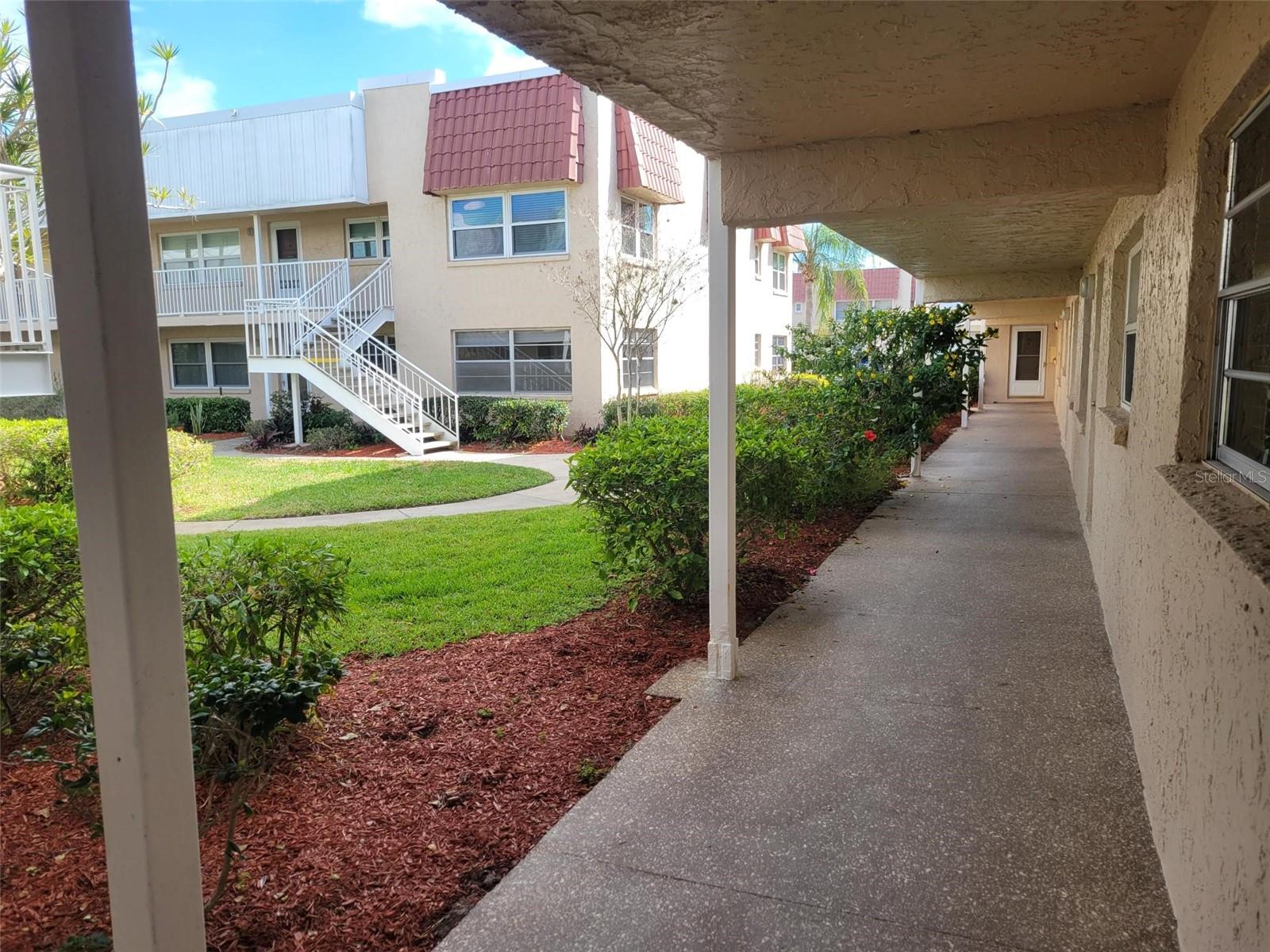 Listing photo id 28 for 10032 65th Avenue N 8