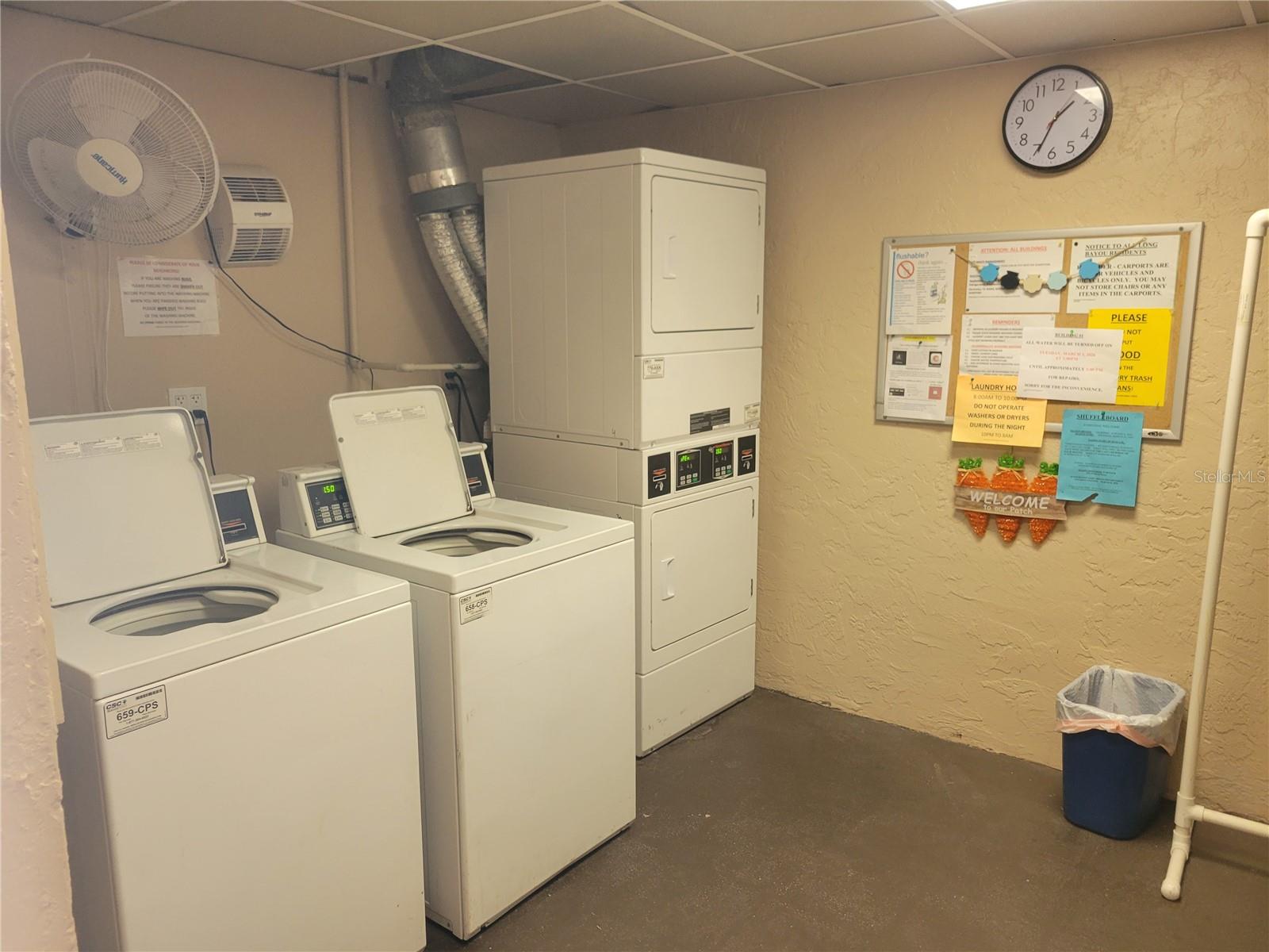 Listing photo id 51 for 10032 65th Avenue N 8