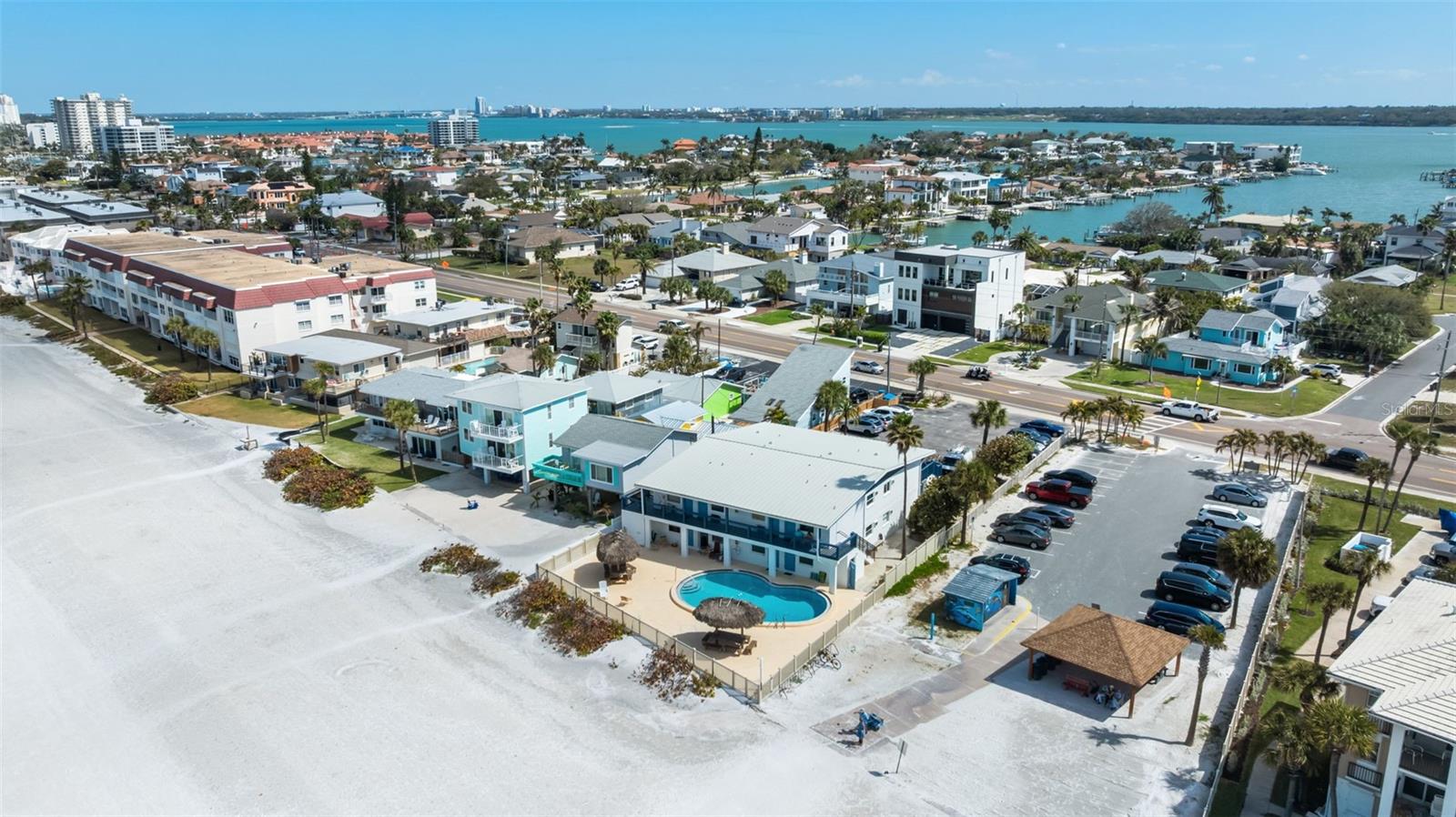 Image 23 of 37 For 2700 Gulf Boulevard 1e