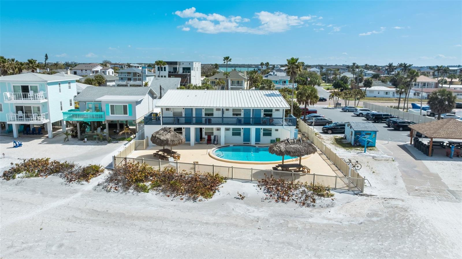 Image 24 of 37 For 2700 Gulf Boulevard 1e