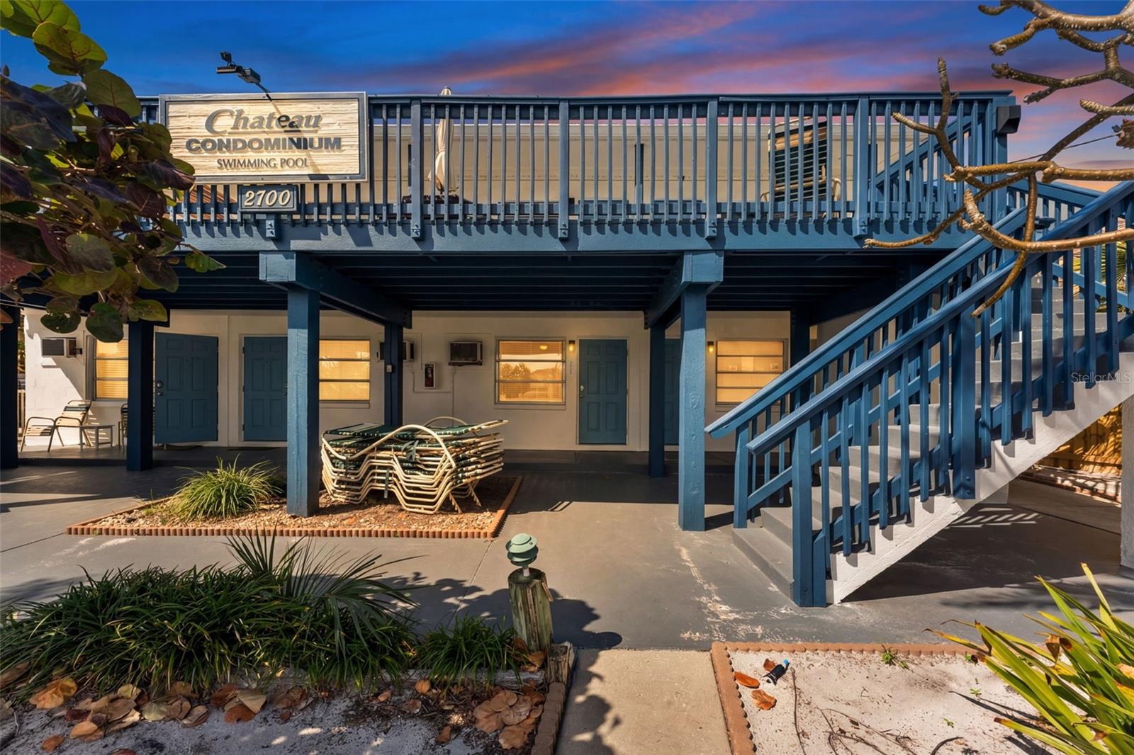 Image 34 of 37 For 2700 Gulf Boulevard 1e