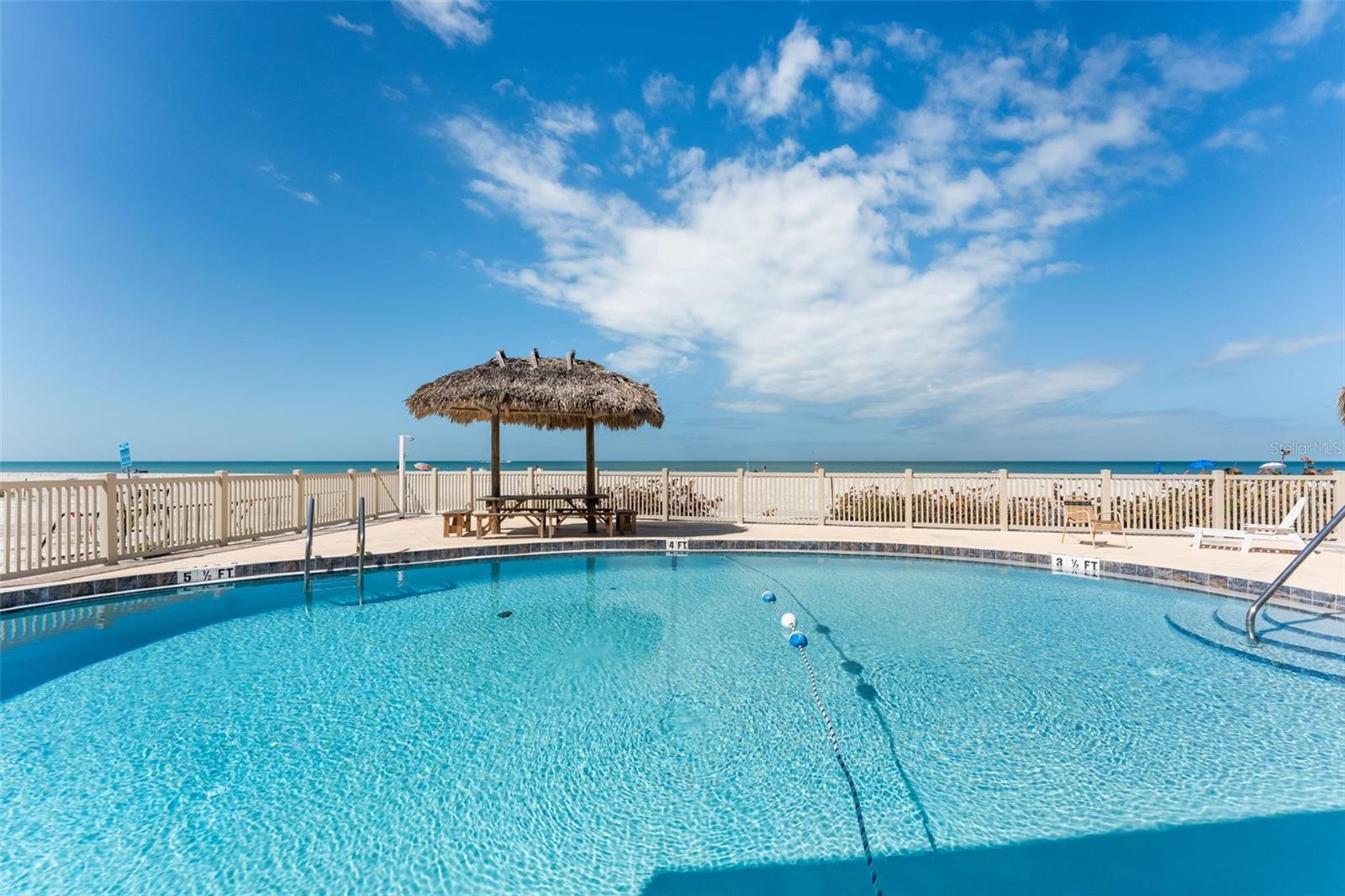 Image 4 of 37 For 2700 Gulf Boulevard 1e