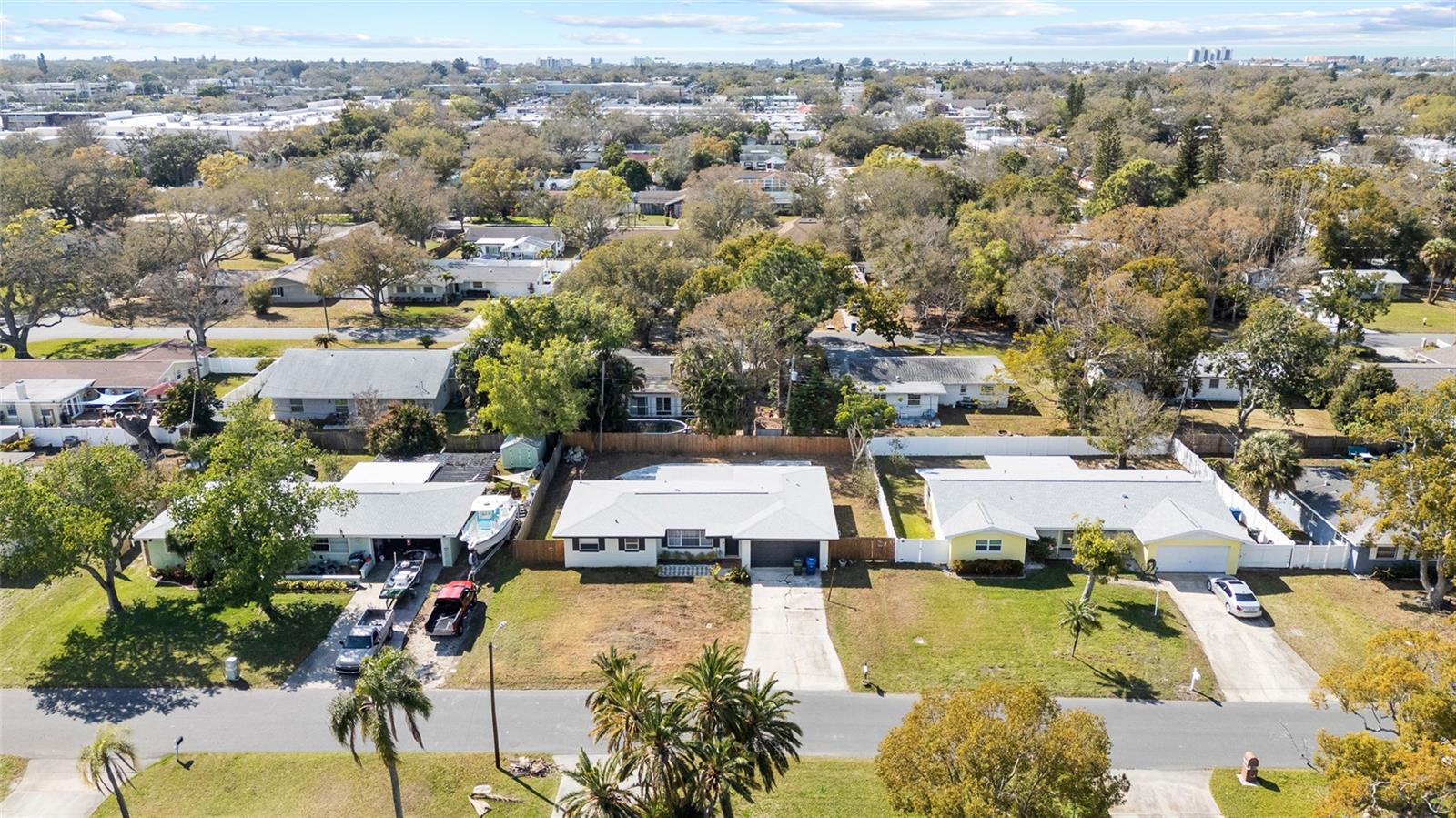 Image 34 of 36 For 12120 Croft Drive