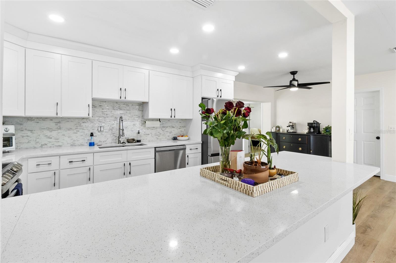 Image 8 of 36 For 12120 Croft Drive