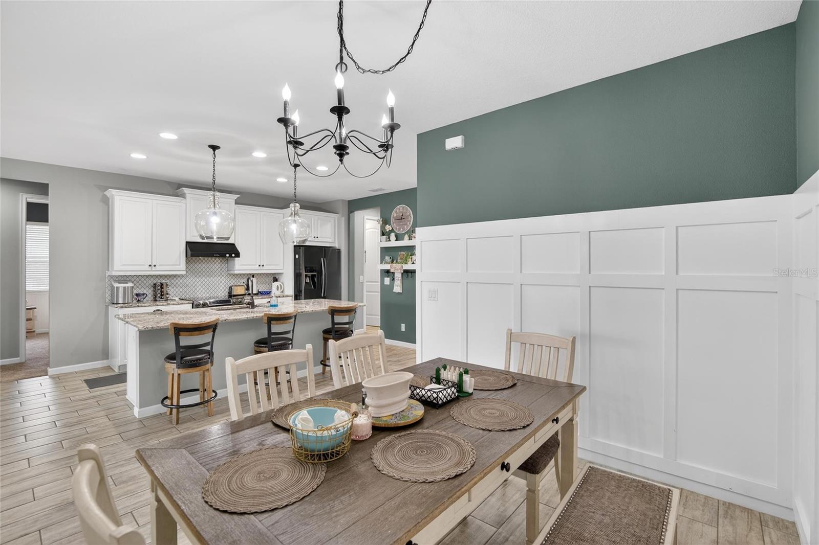 Image 17 of 47 For 12313 Prairie Valley Lane