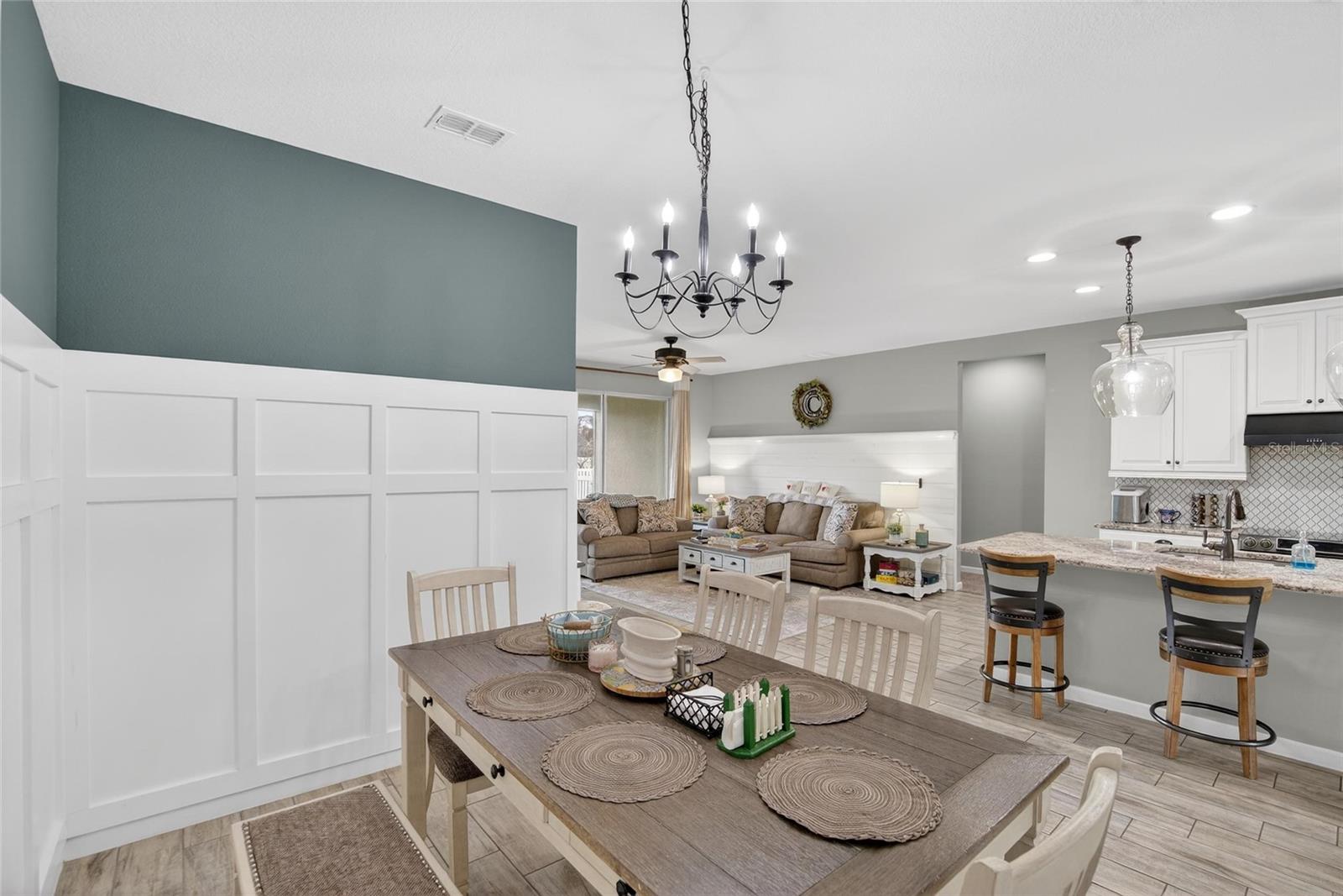 Image 18 of 47 For 12313 Prairie Valley Lane