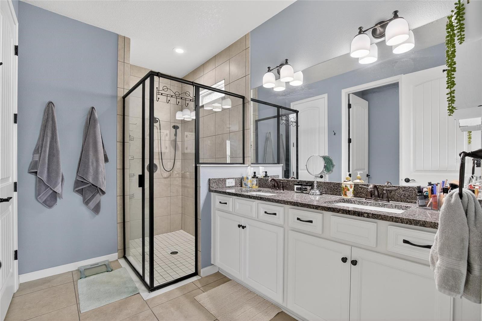 Image 32 of 47 For 12313 Prairie Valley Lane