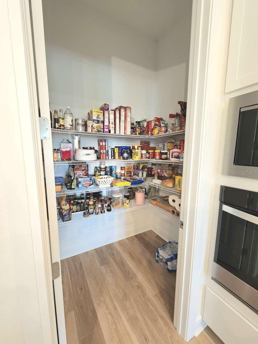 Image 12 of 41 For 9024 Barrier Coast Trail