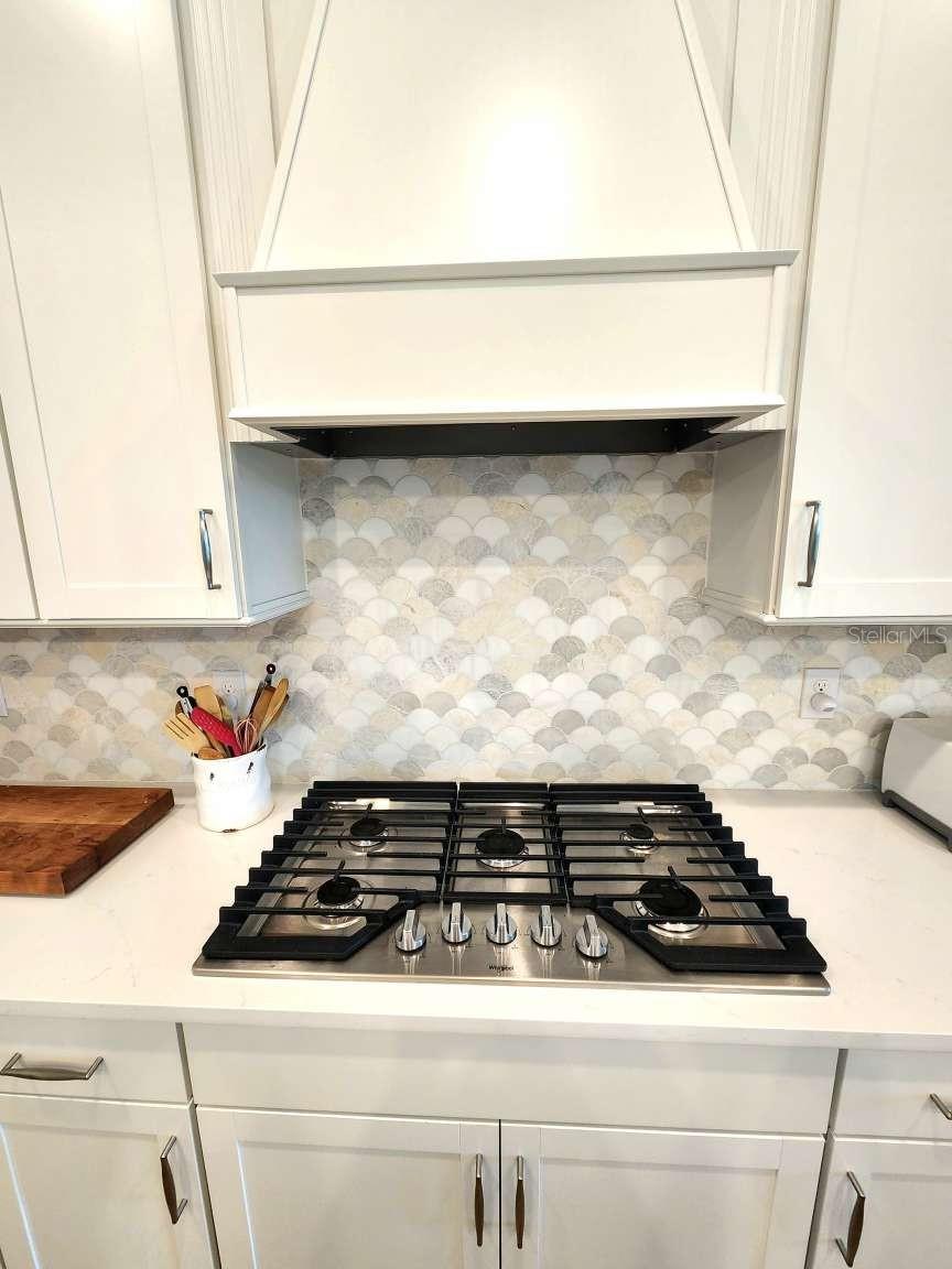 Image 13 of 41 For 9024 Barrier Coast Trail