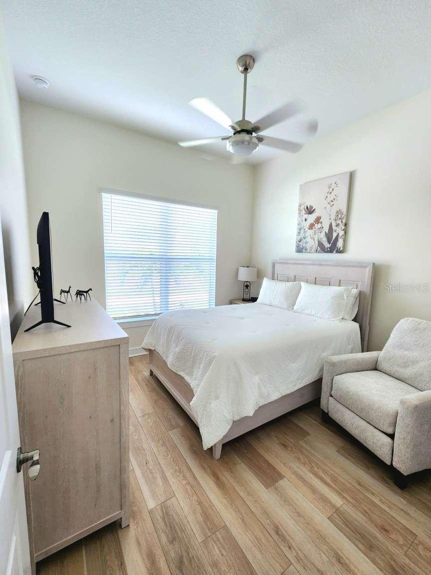 Image 26 of 41 For 9024 Barrier Coast Trail