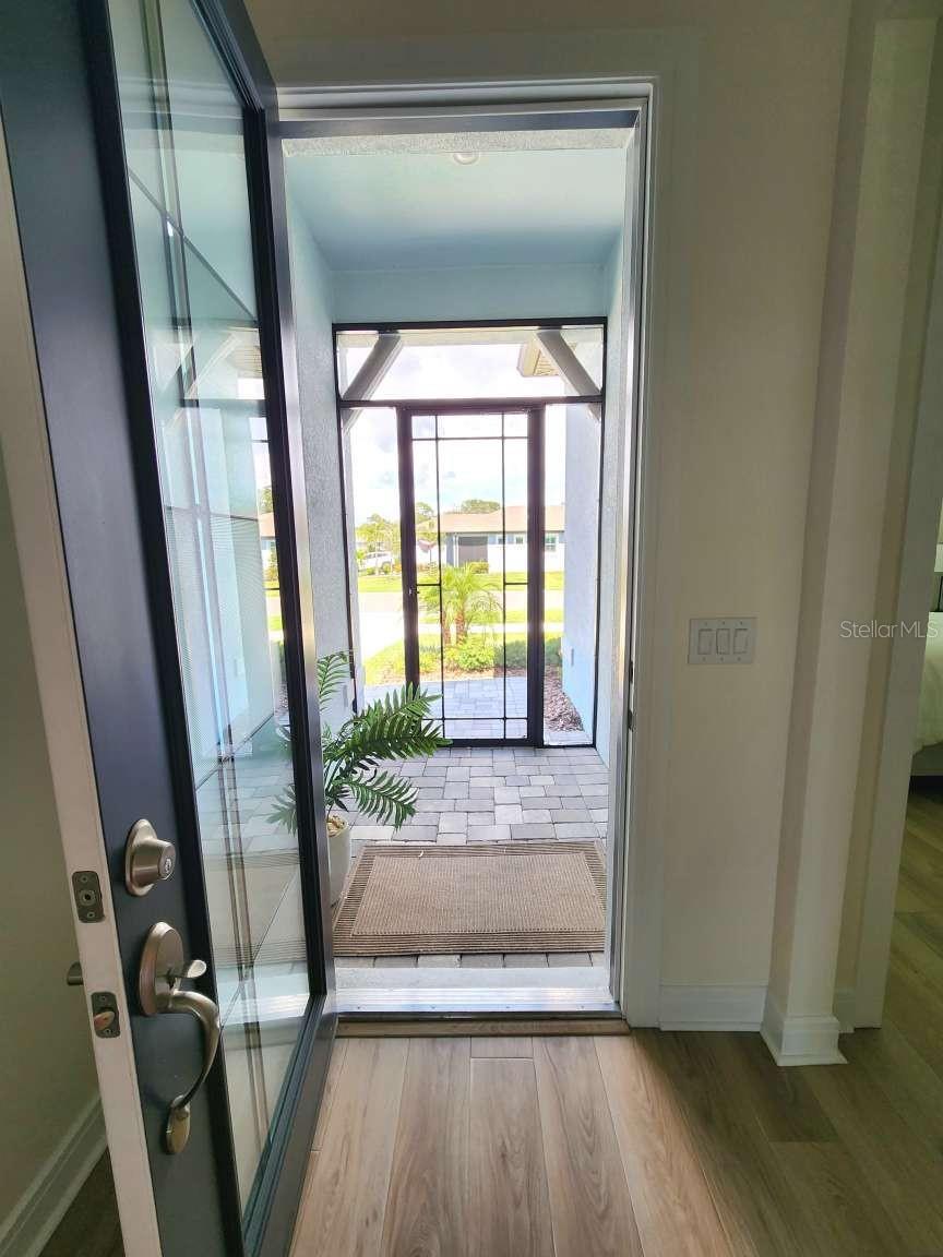 Image 4 of 41 For 9024 Barrier Coast Trail