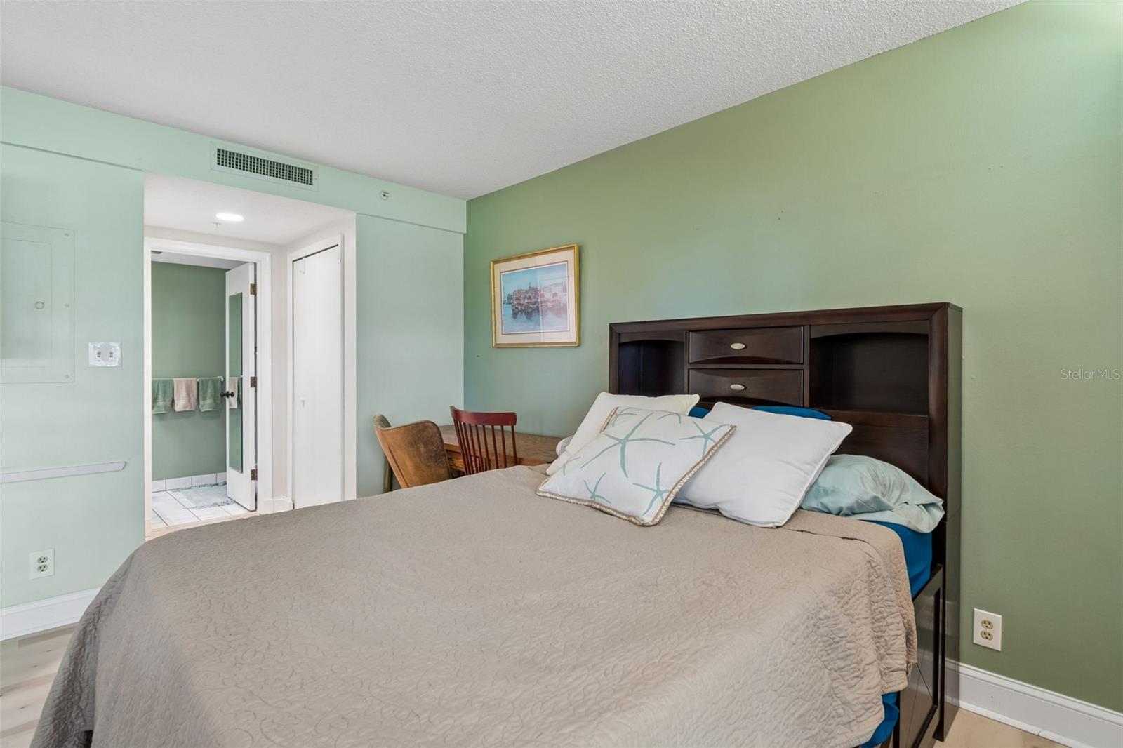 Image 15 of 53 For 36750 Us Highway 19 N 13118