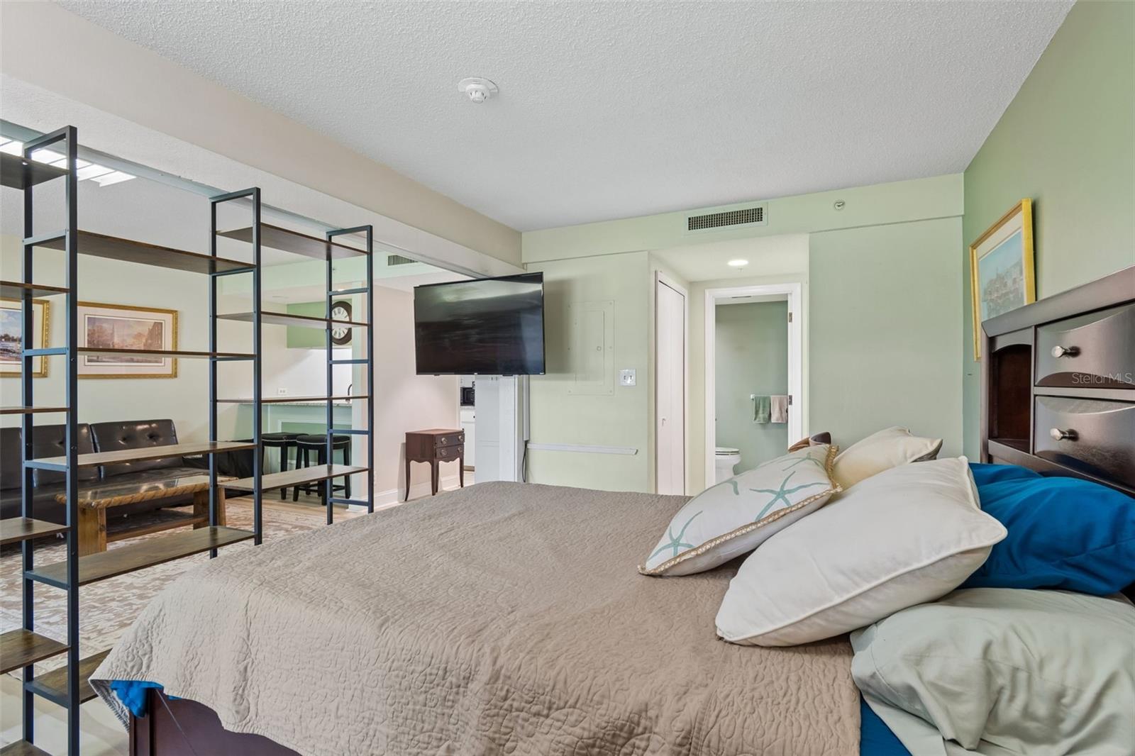 Image 16 of 53 For 36750 Us Highway 19 N 13118