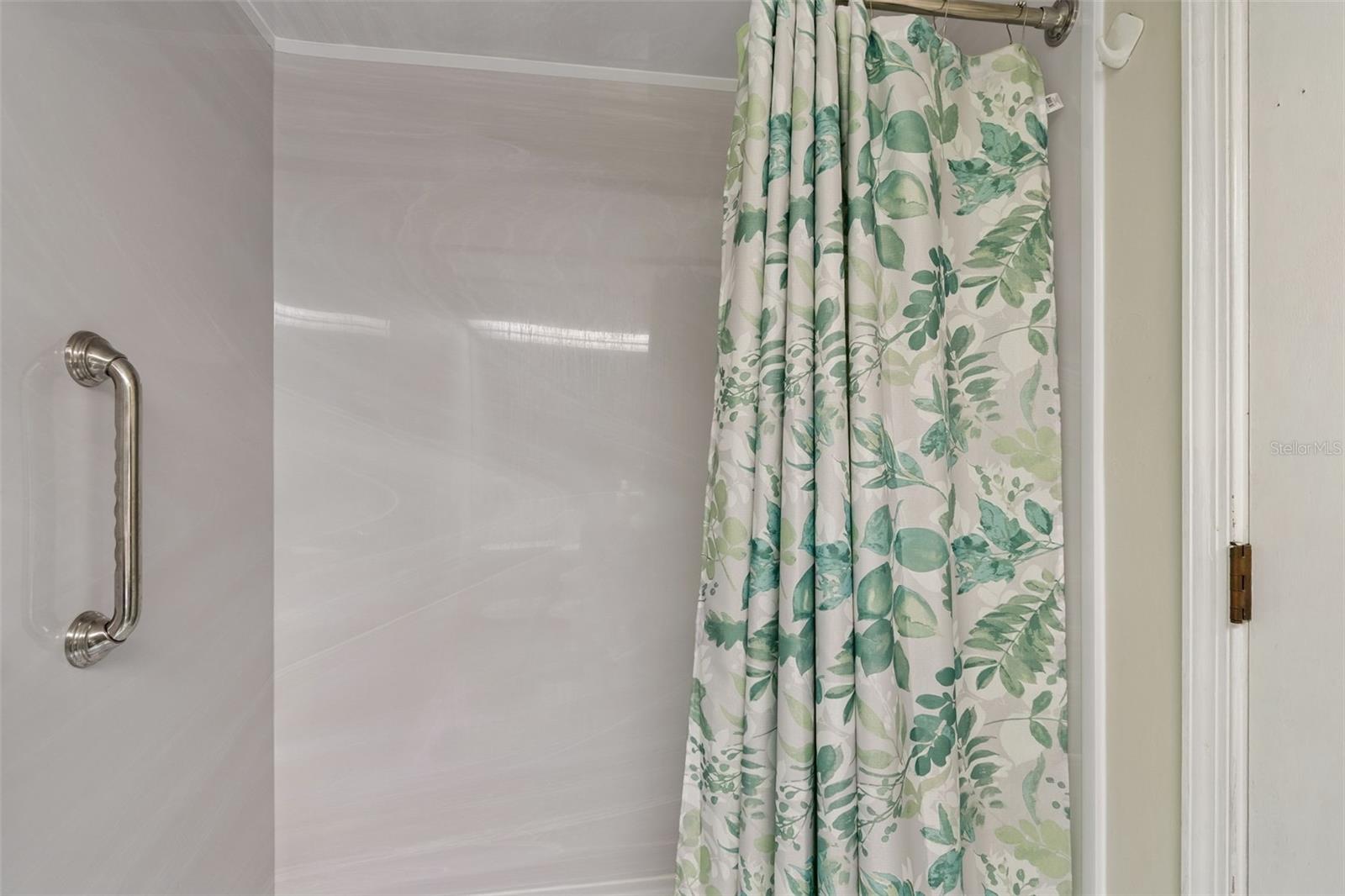 Image 20 of 53 For 36750 Us Highway 19 N 13118