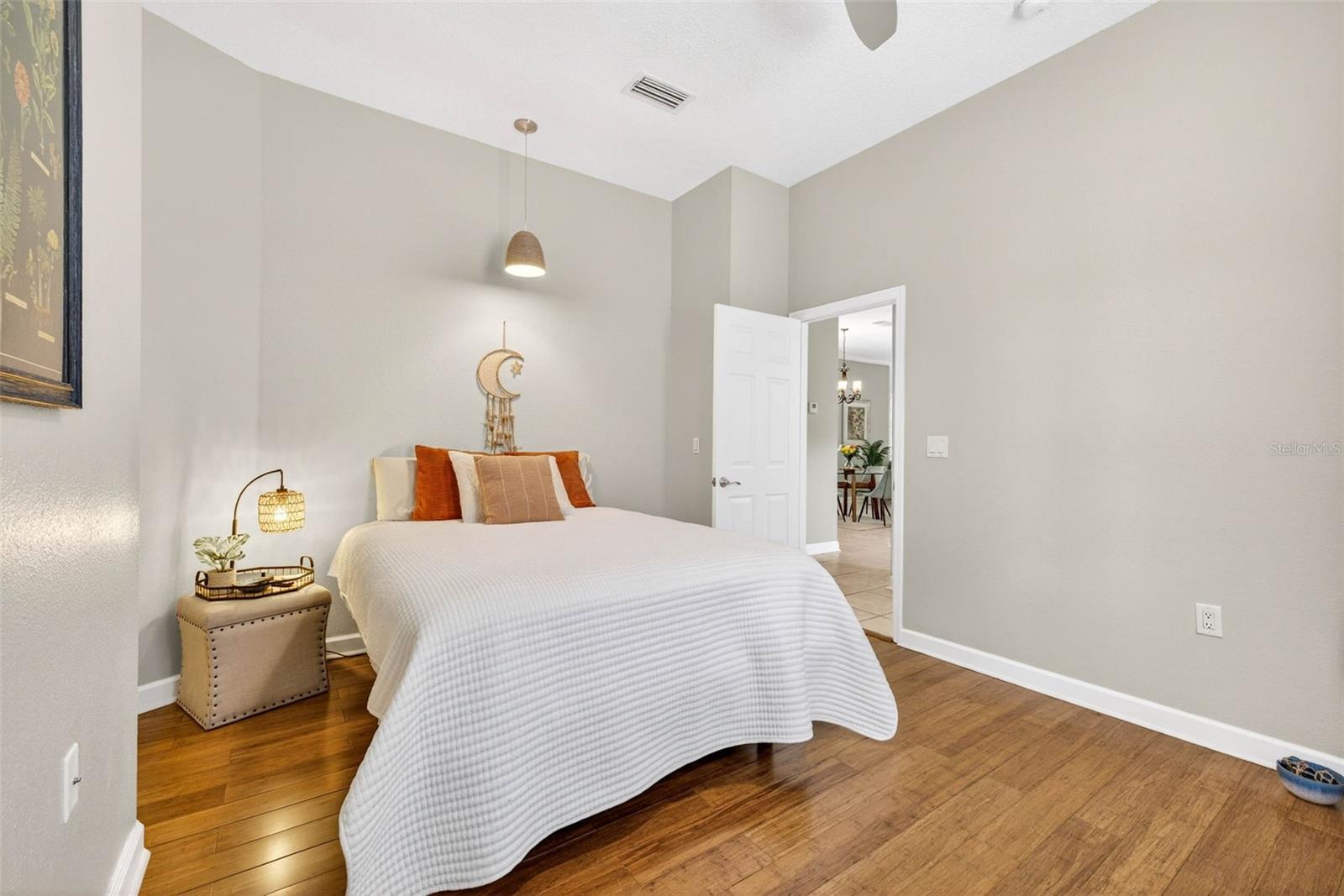 Image 10 of 90 For 5215 Fairway One Drive