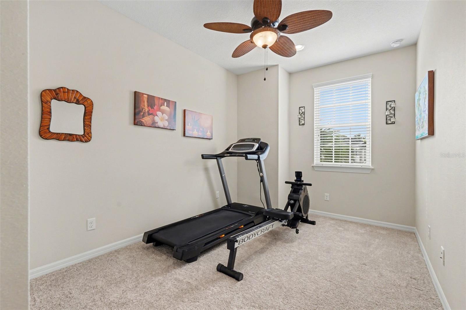 Image 18 of 36 For 908 Vineyard Lane