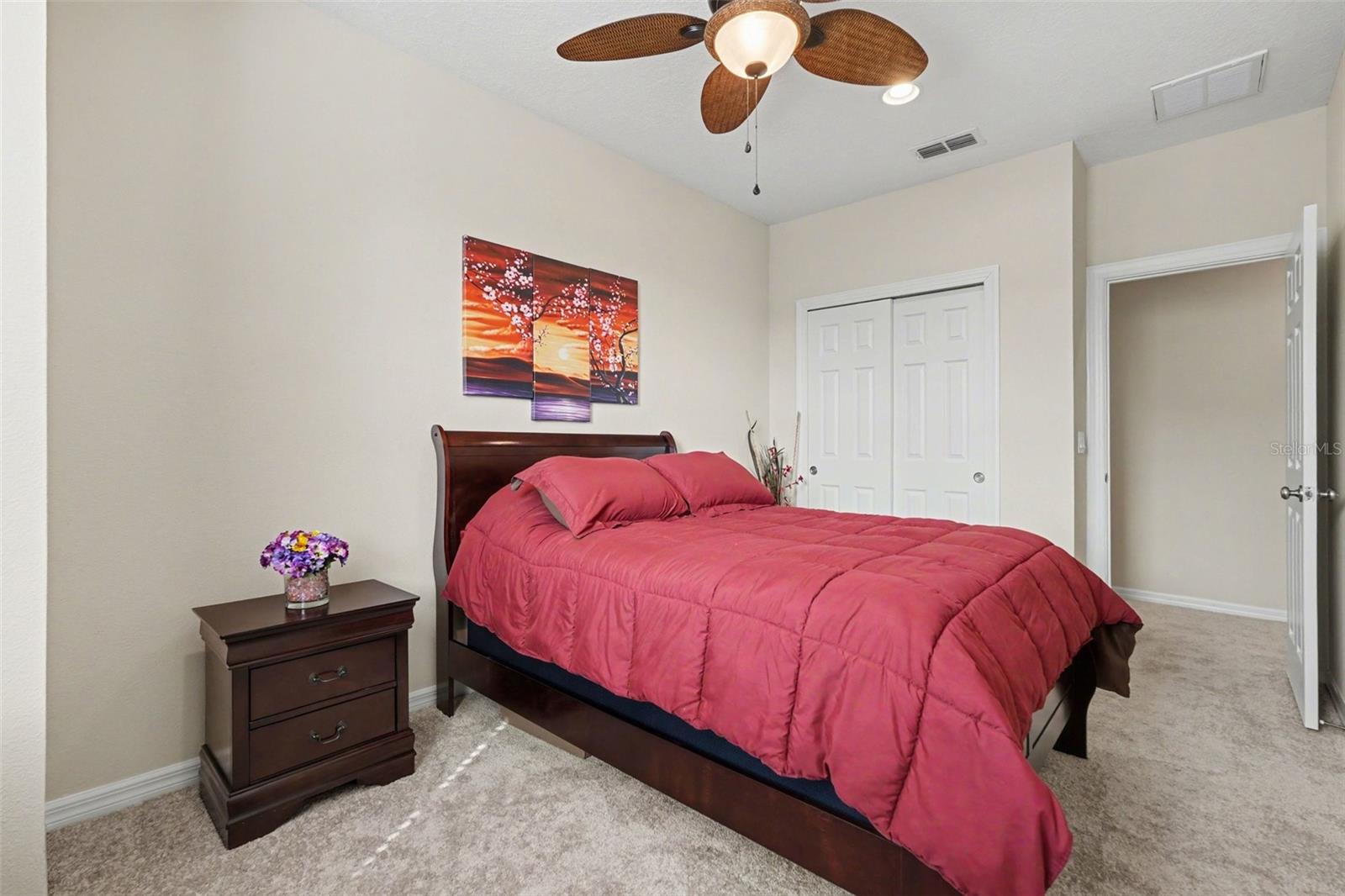 Image 20 of 36 For 908 Vineyard Lane