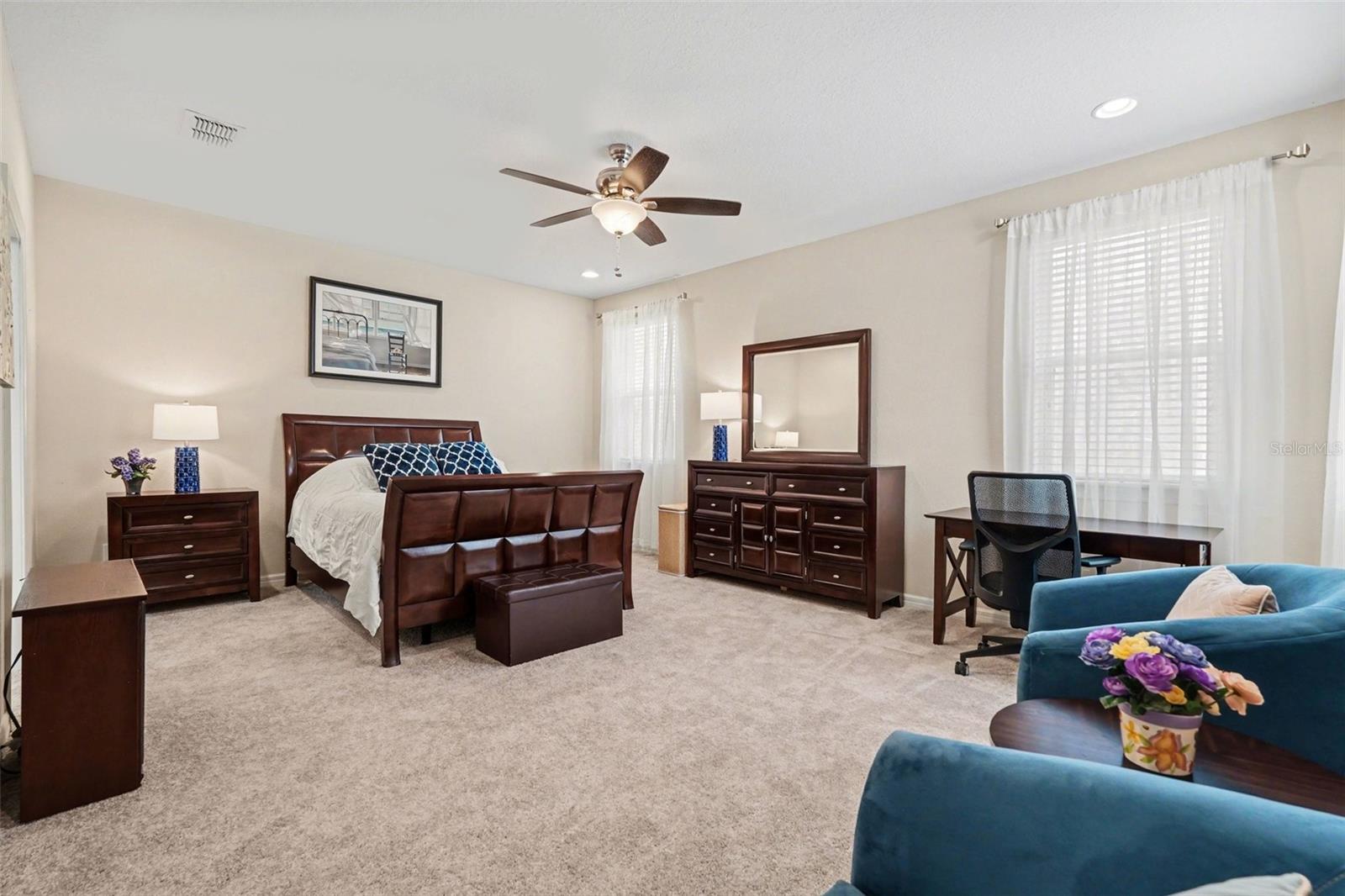 Image 22 of 36 For 908 Vineyard Lane