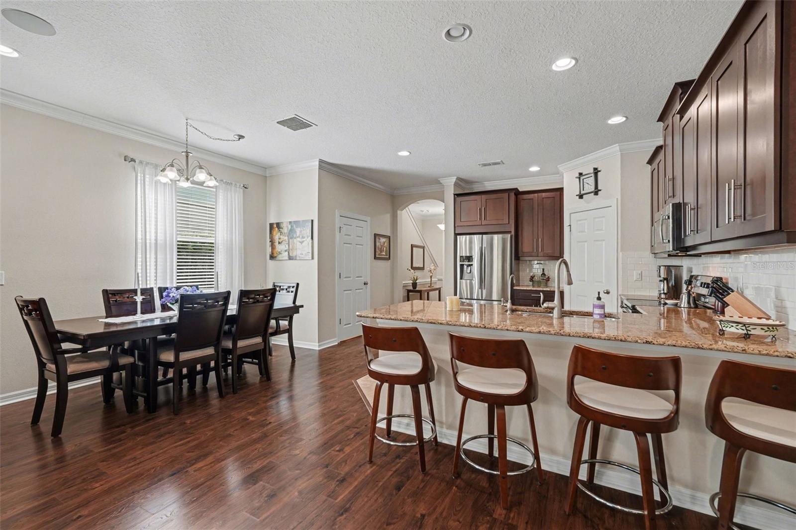 Image 8 of 36 For 908 Vineyard Lane