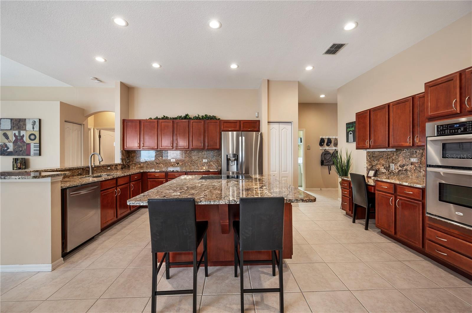 Image 11 of 84 For 17710 Currie Ford Drive