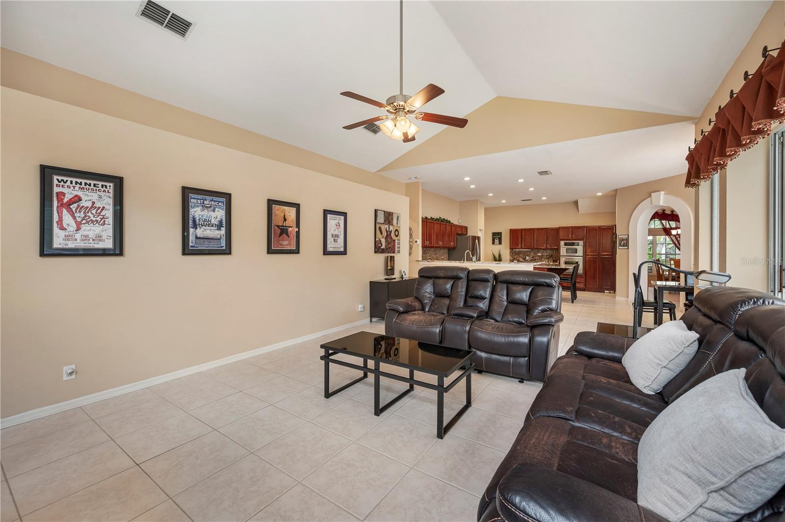 Image 21 of 84 For 17710 Currie Ford Drive