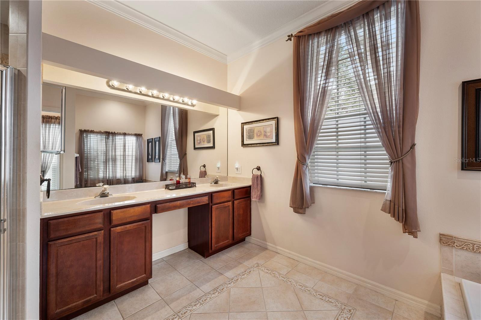 Image 28 of 84 For 17710 Currie Ford Drive