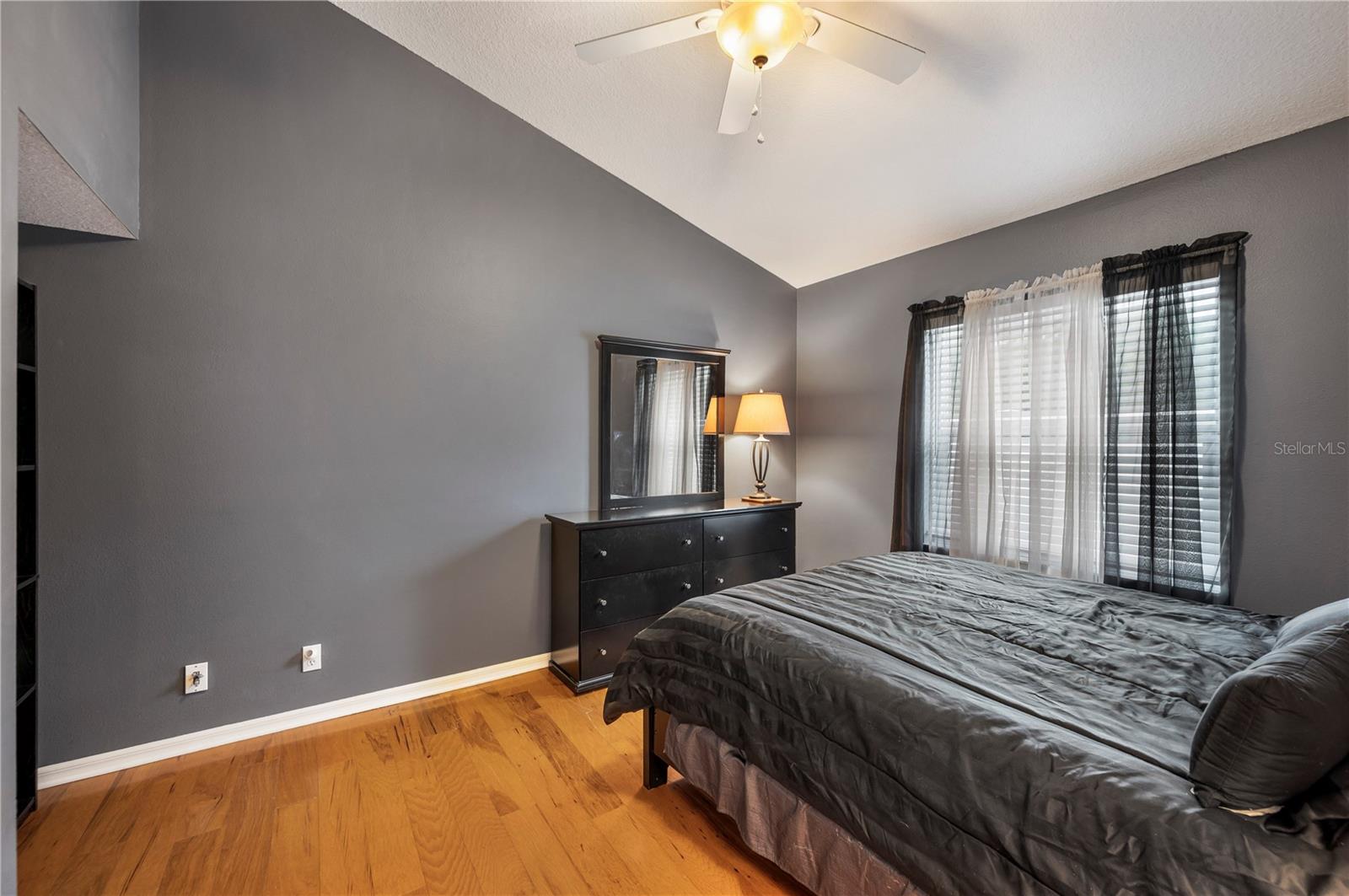 Image 33 of 84 For 17710 Currie Ford Drive