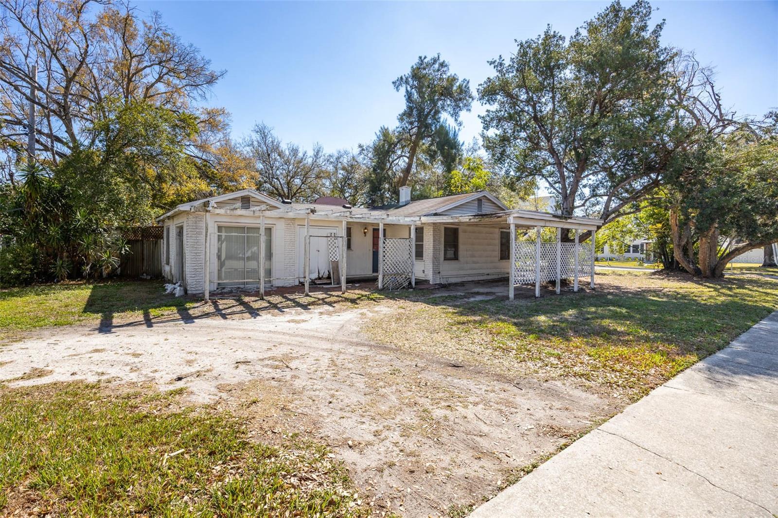 Image 6 of 12 For 2627 Watrous Avenue