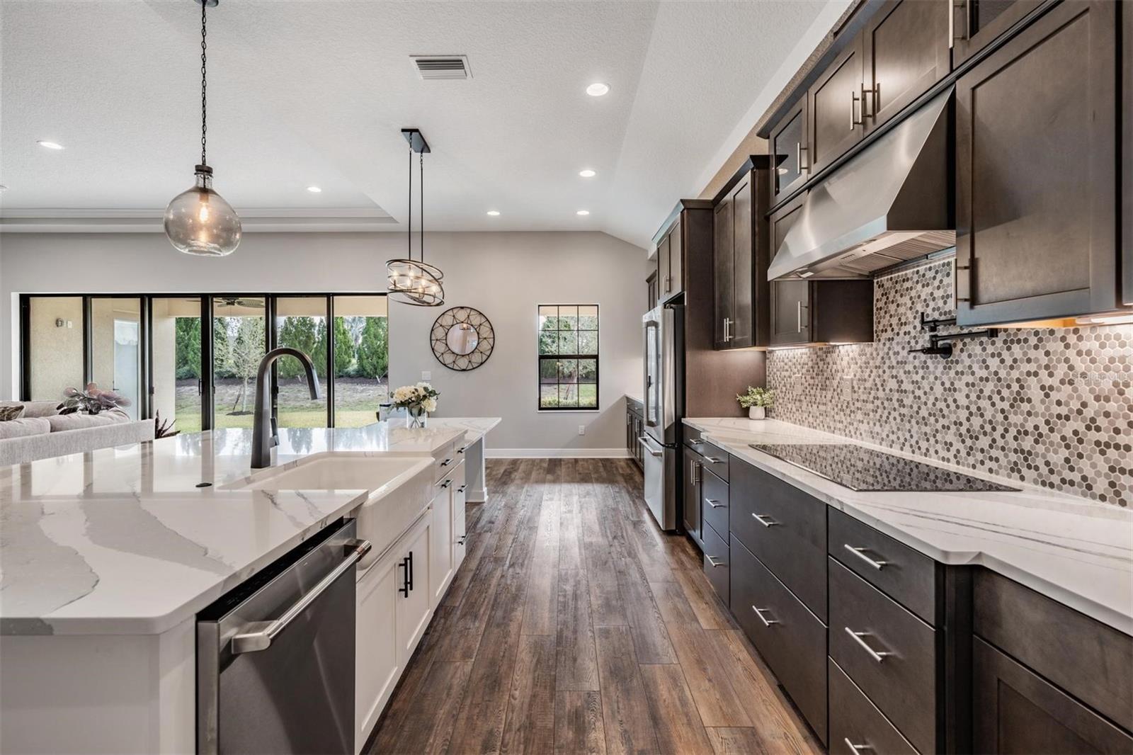 Image 10 of 65 For 9206 Isabella Circle