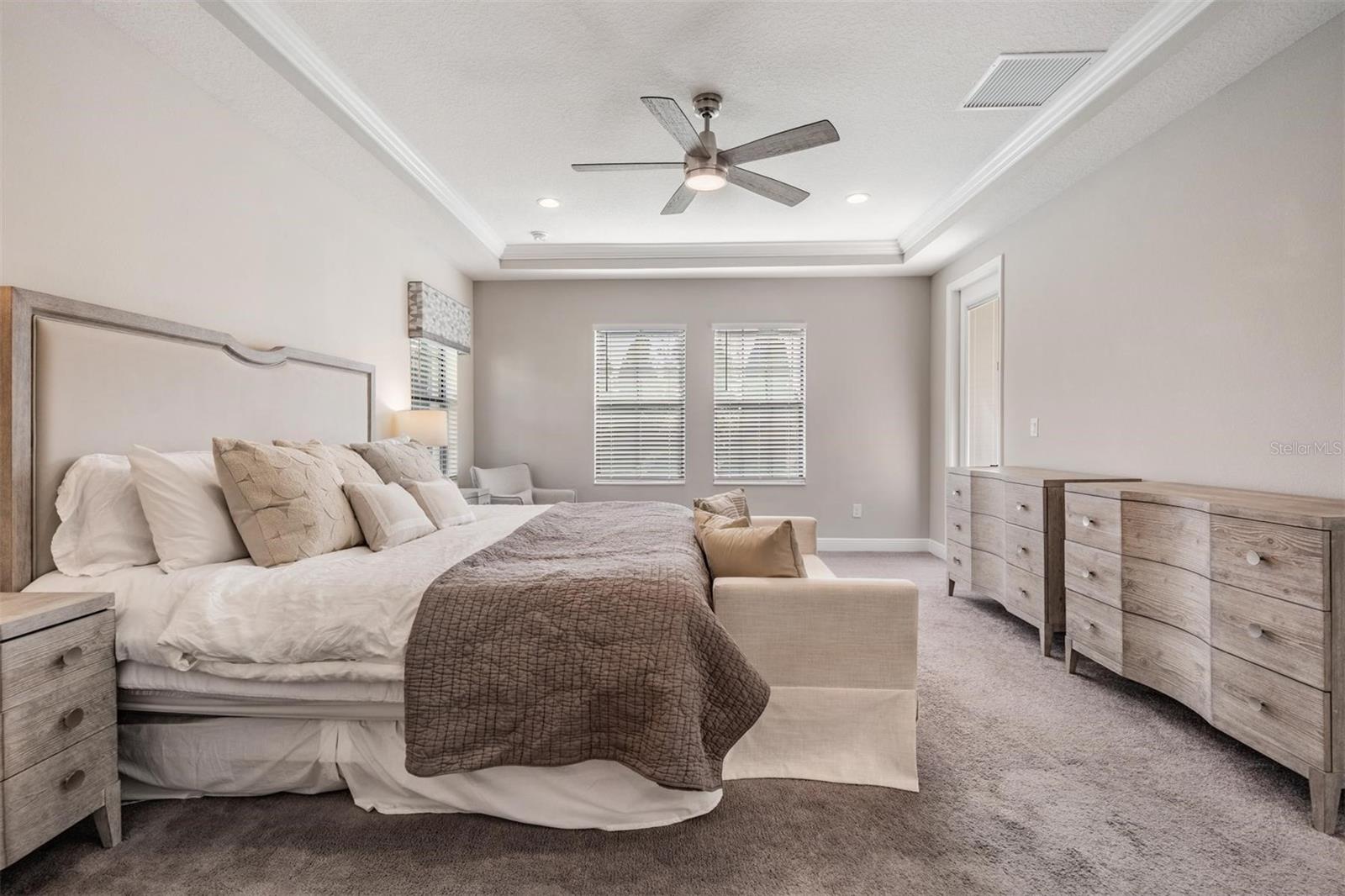 Image 23 of 65 For 9206 Isabella Circle