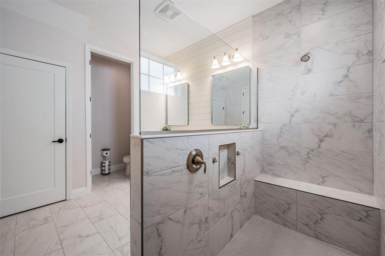 Image 26 of 65 For 9206 Isabella Circle