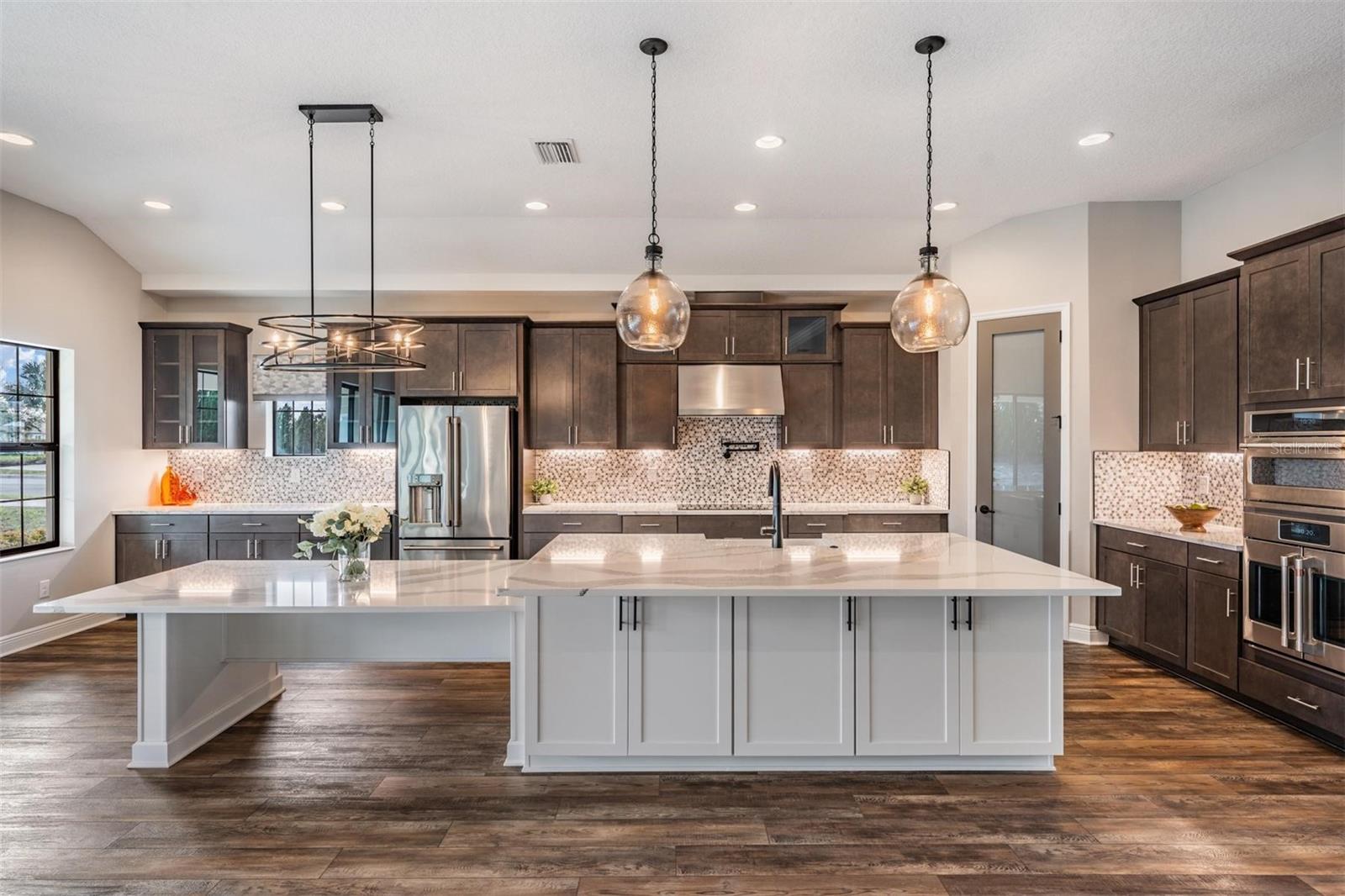 Image 6 of 65 For 9206 Isabella Circle