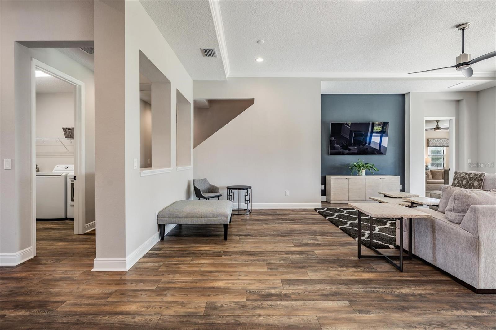 Image 7 of 65 For 9206 Isabella Circle