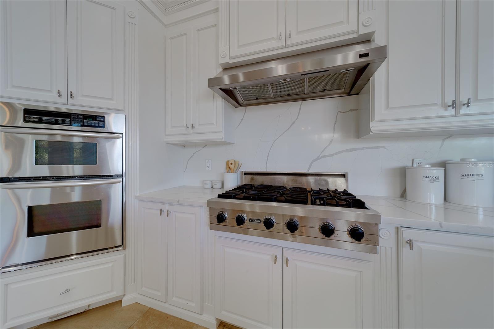 Image 44 of 96 For 824 Island Way