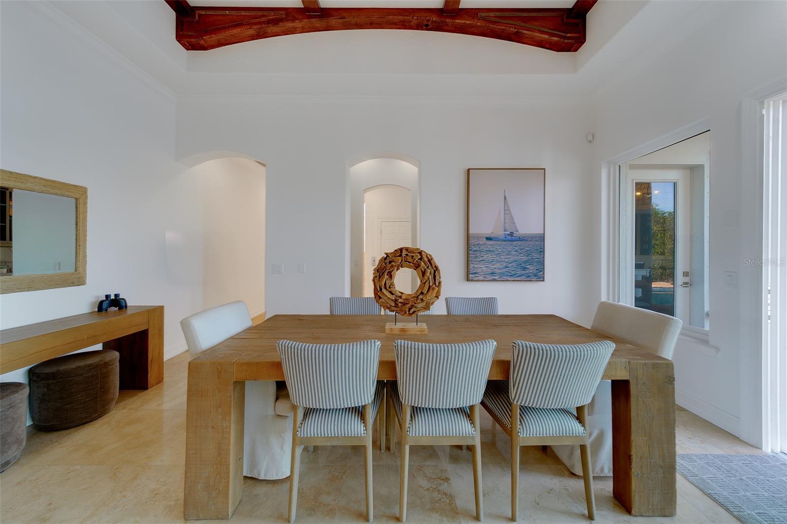 Image 50 of 96 For 824 Island Way