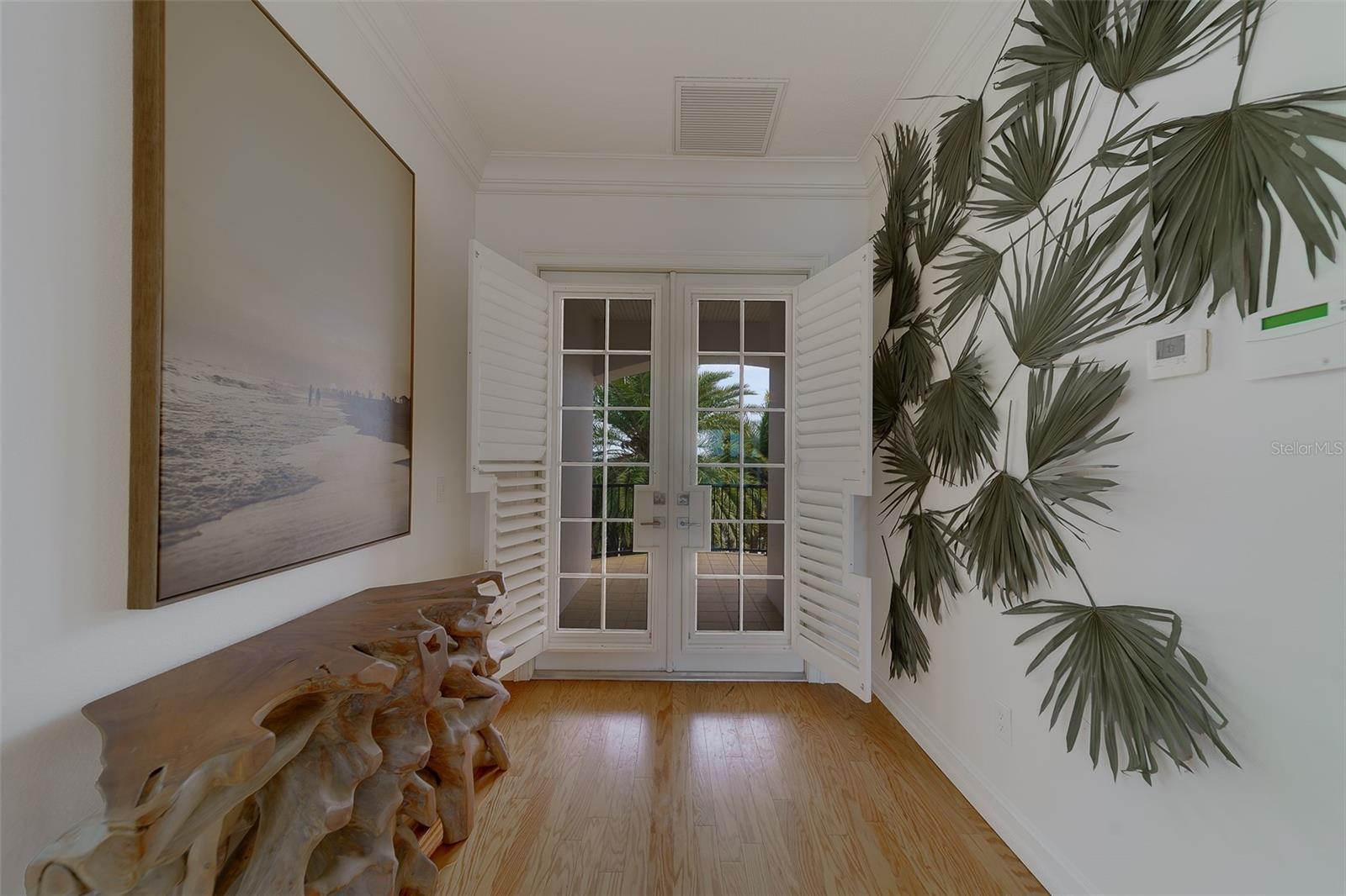 Image 59 of 96 For 824 Island Way